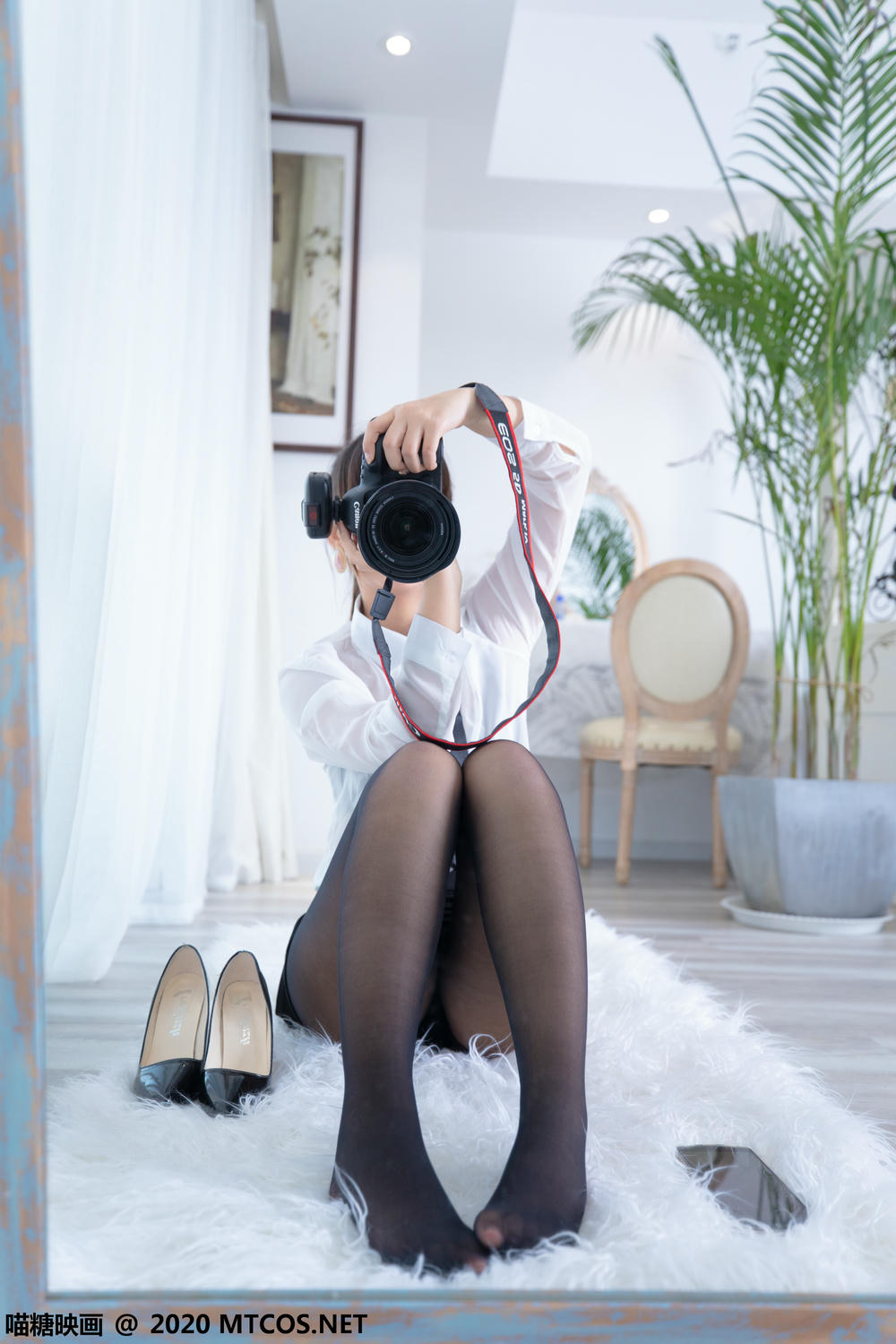 [喵糖映画] VOL.202 OL制服裙[70P／191MB]_第4集