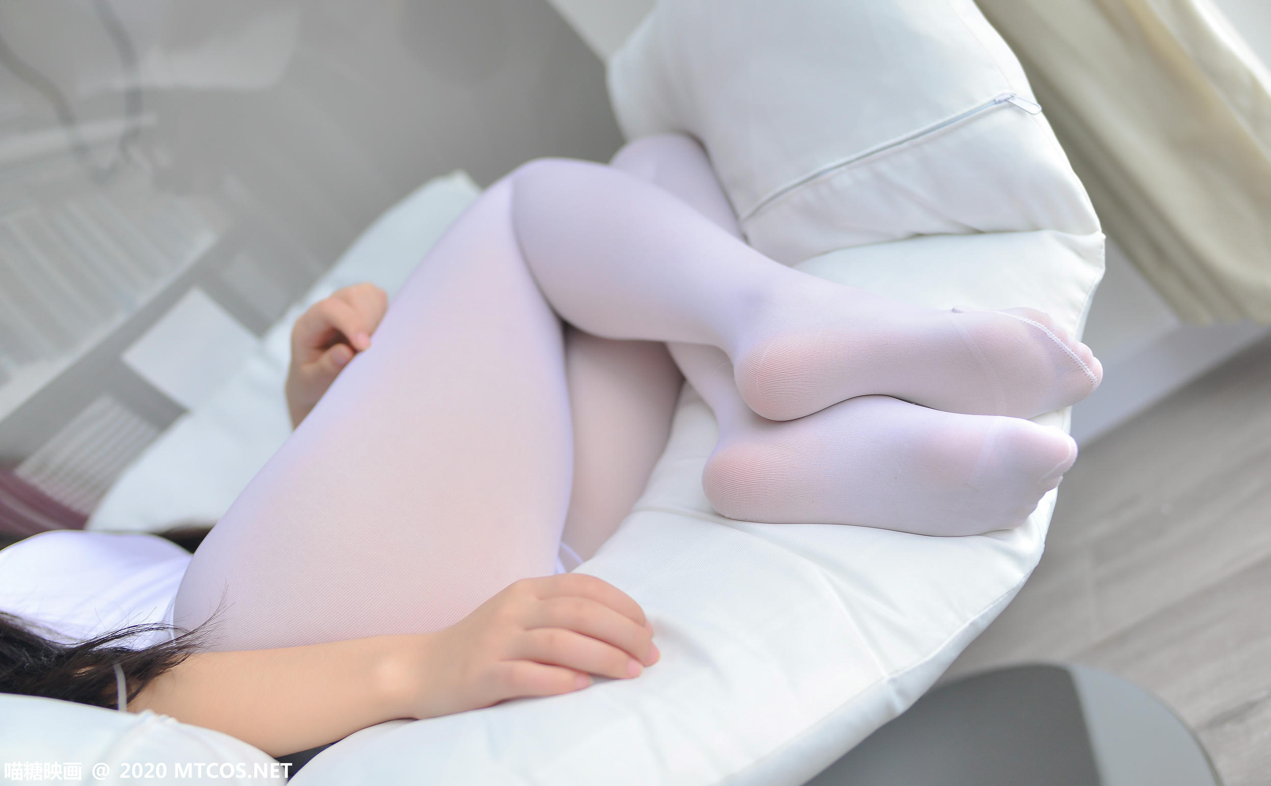 [喵糖映画] VOL.207 白色体操服[25P／308MB]_第1集