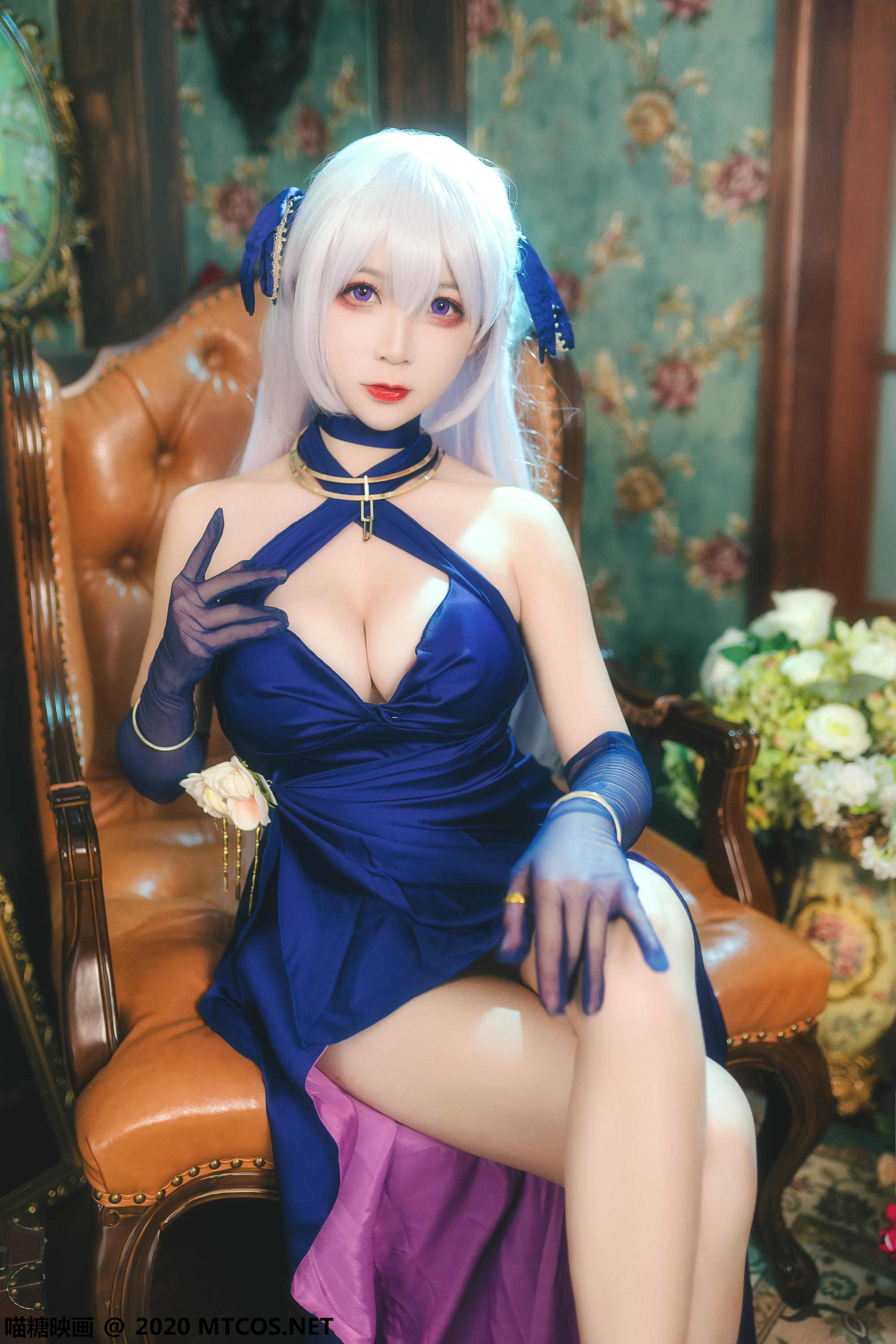 [喵糖映画] VOL.210 贝法红蓝礼服[26P／455MB]_第1集