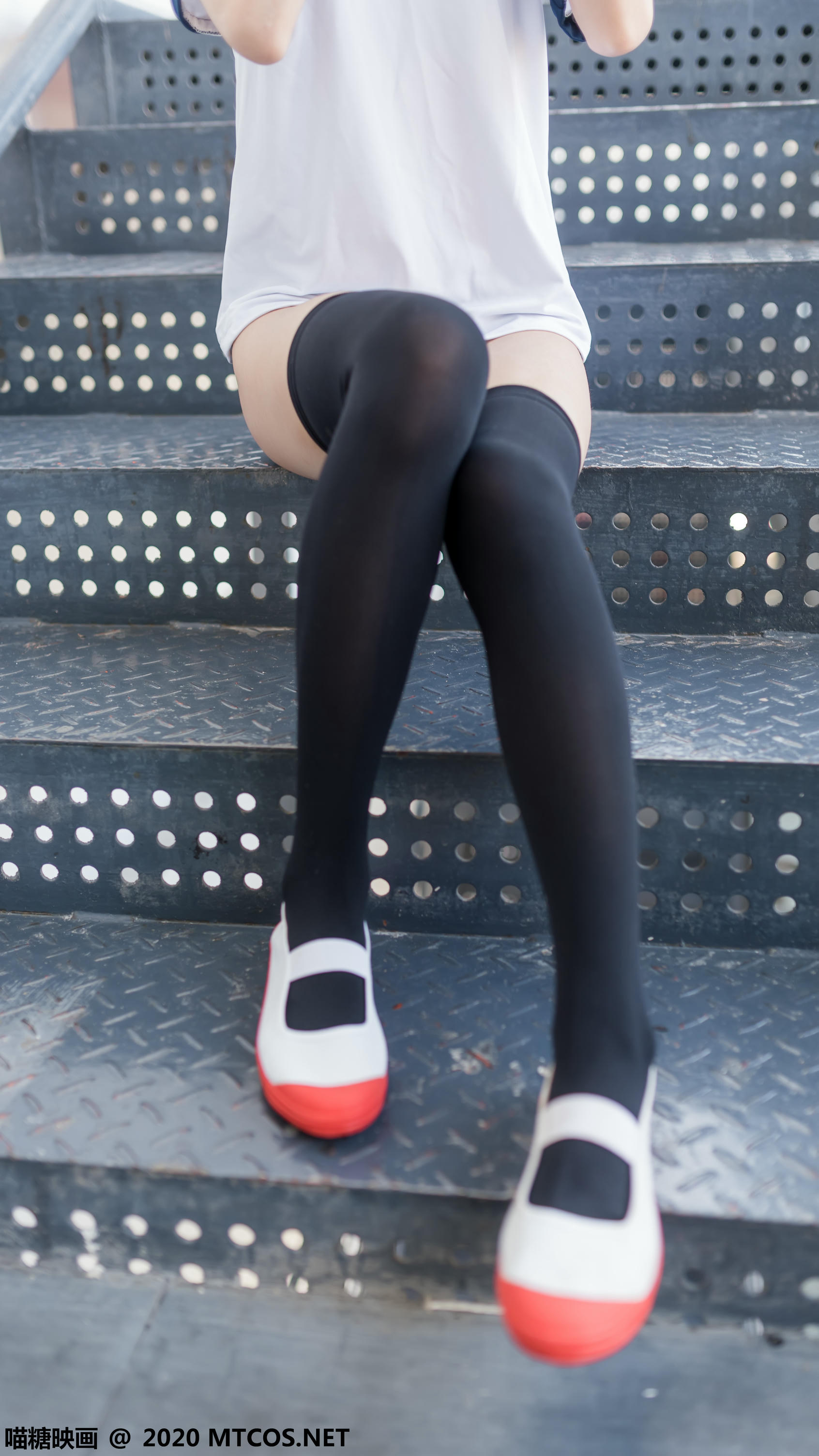 [喵糖映画] VOL.219 运动体操服[50P／394MB]_第1集