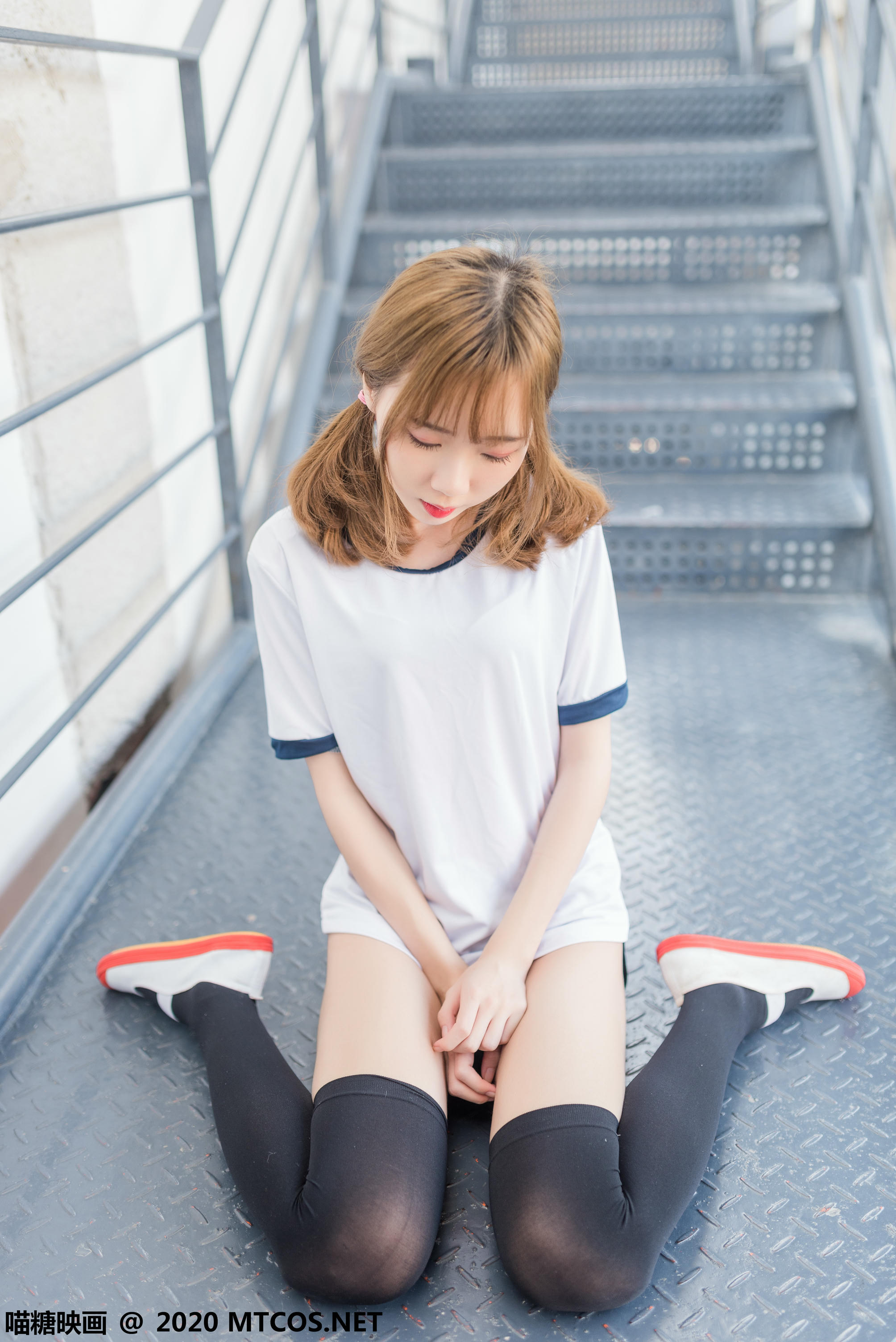 [喵糖映画] VOL.219 运动体操服[50P／394MB]_第2集