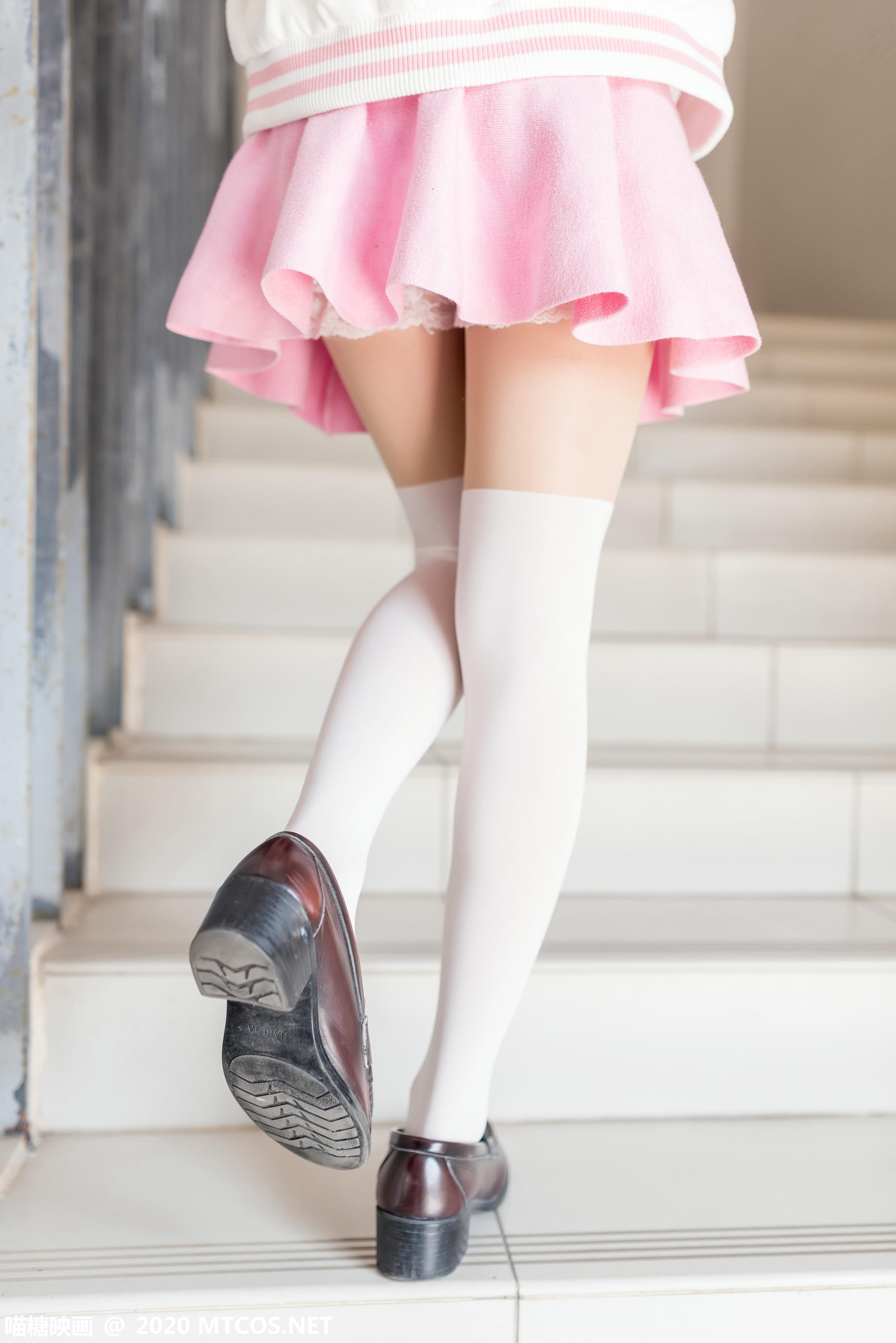 [喵糖映画] VOL.220 晌午暖阳[48P／348MB]_第1集