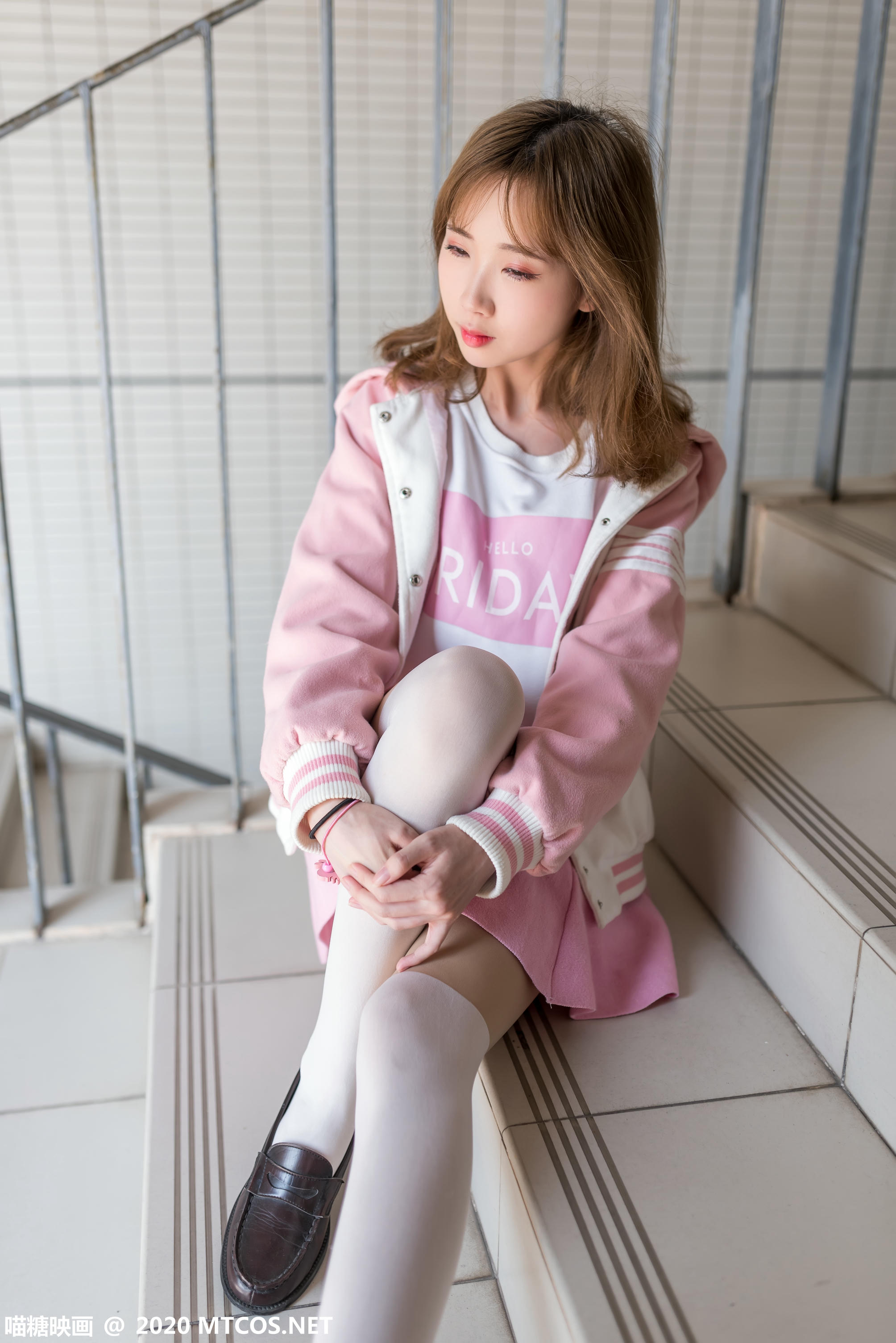 [喵糖映画] VOL.220 晌午暖阳[48P／348MB]_第1集