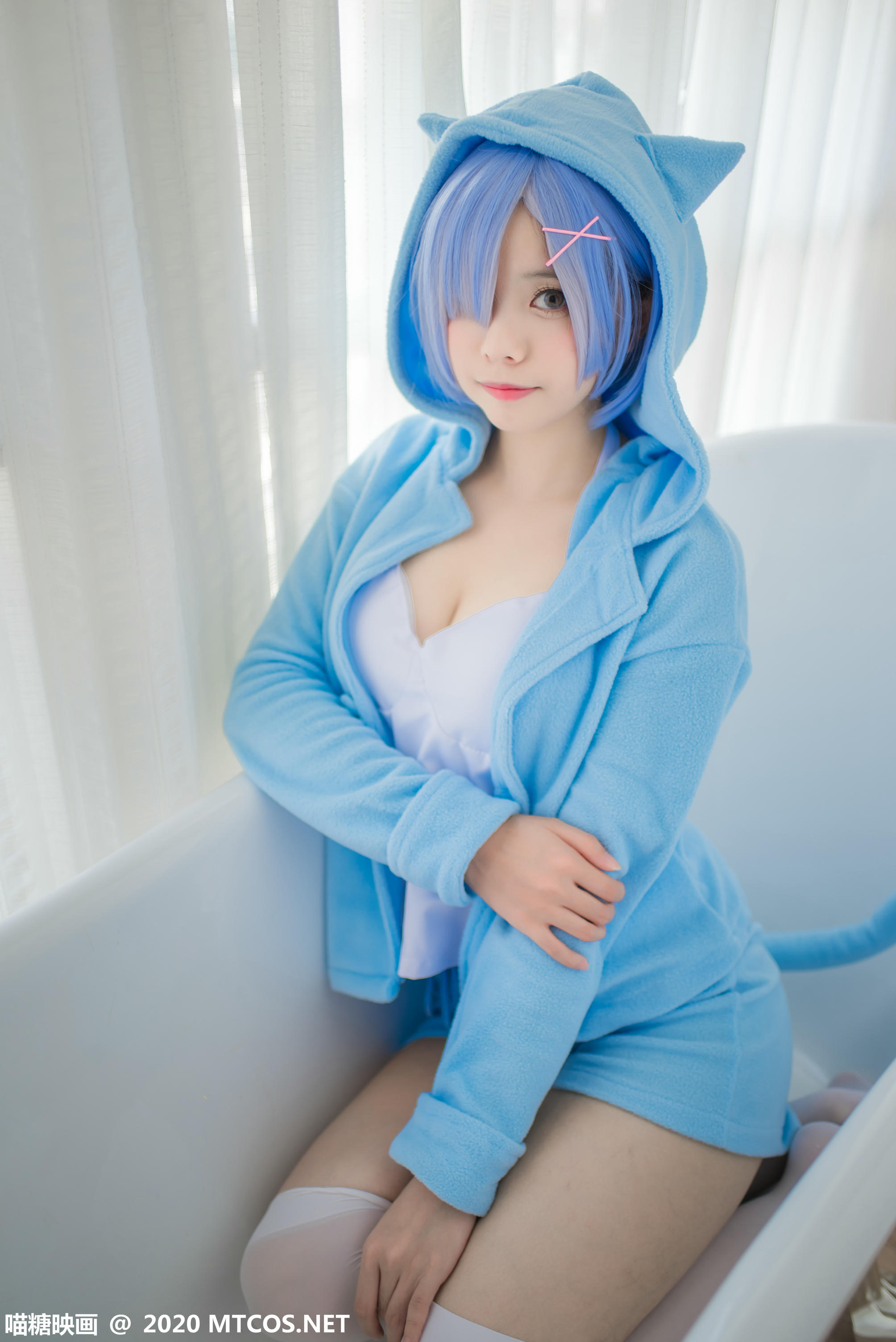 [喵糖映画] VOL.221 蓝色雷姆[30P／270MB]_第2集