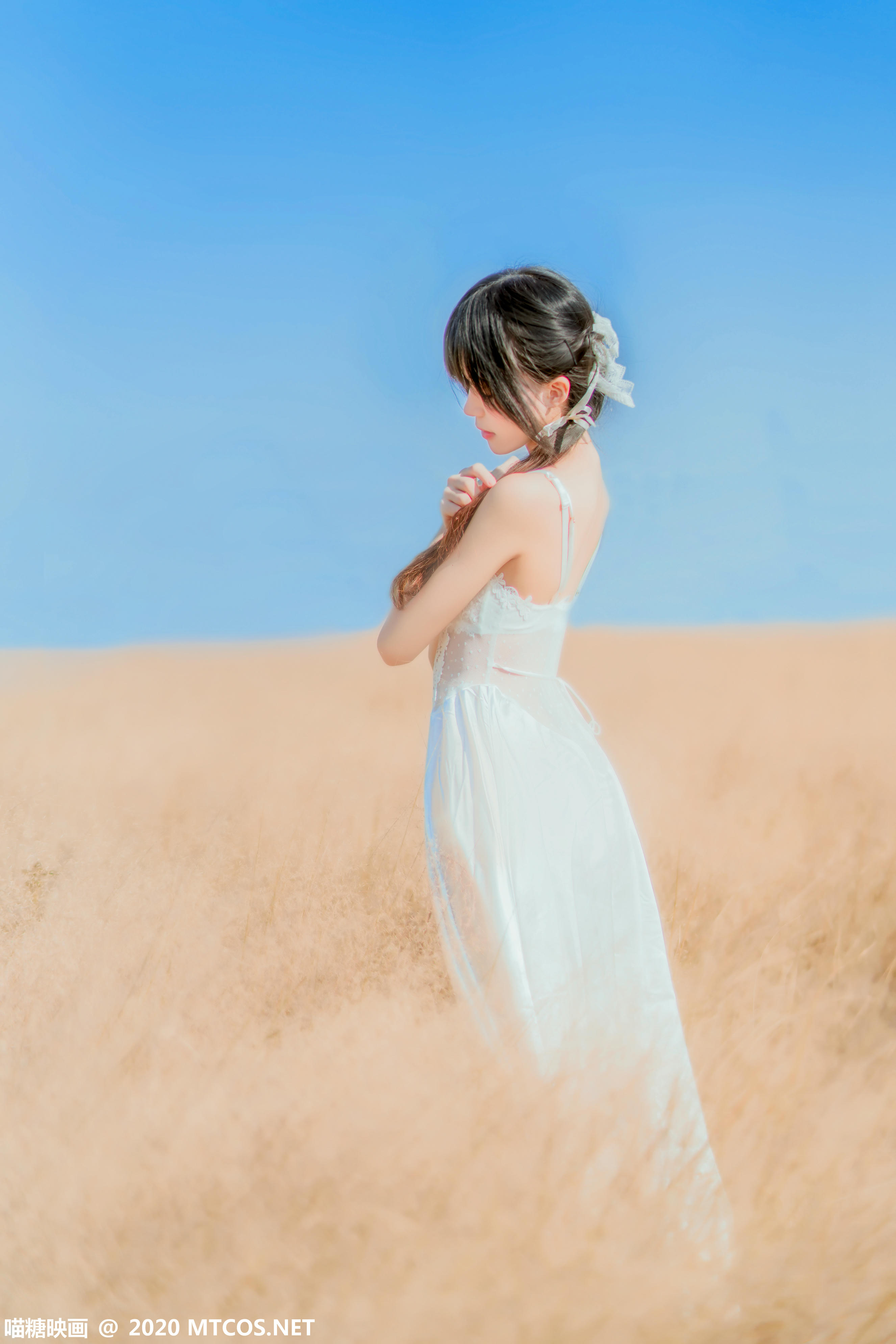 [喵糖映画] VOL.224 晚秋的原野[39P／871MB]_第1集