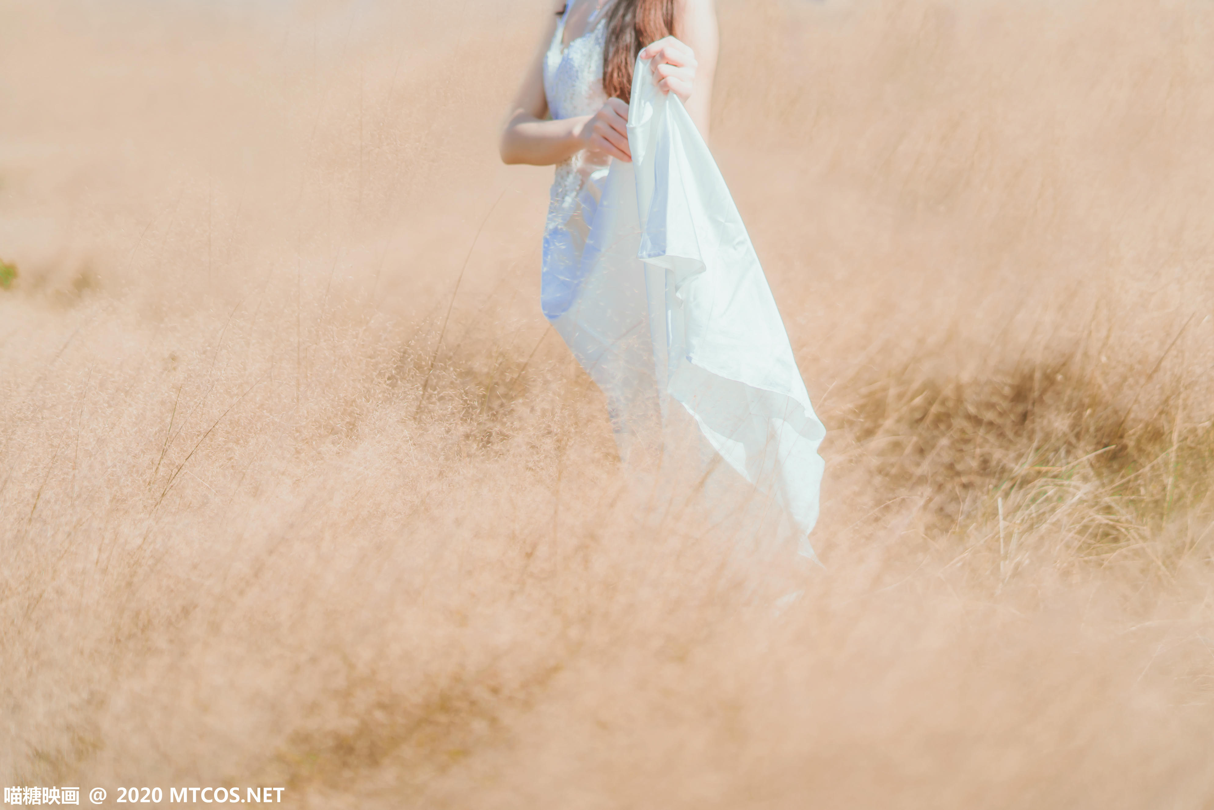 [喵糖映画] VOL.224 晚秋的原野[39P／871MB]_第1集