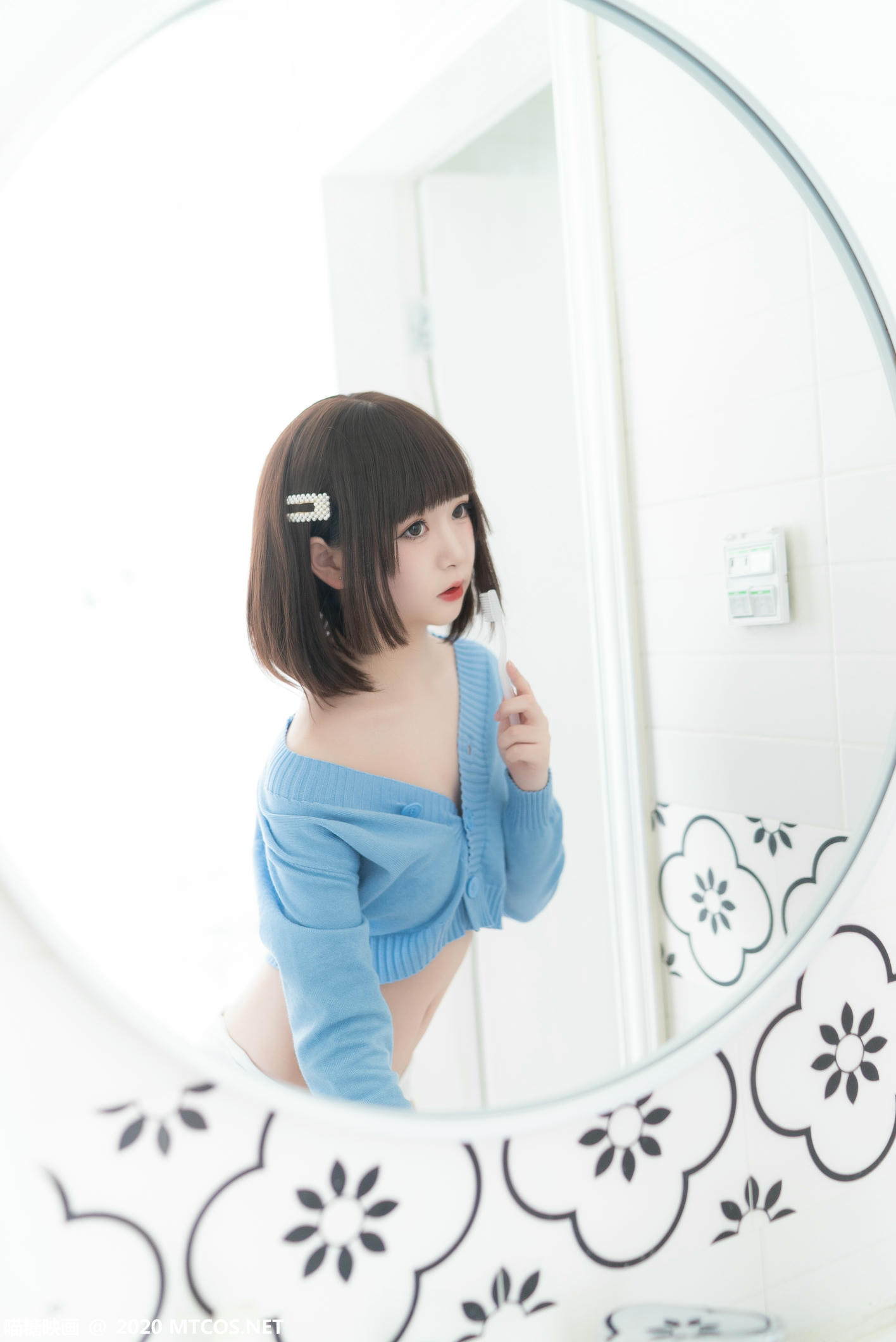 [喵糖映画] VOL.225 蓝色之夏[21P／172MB]_第1集