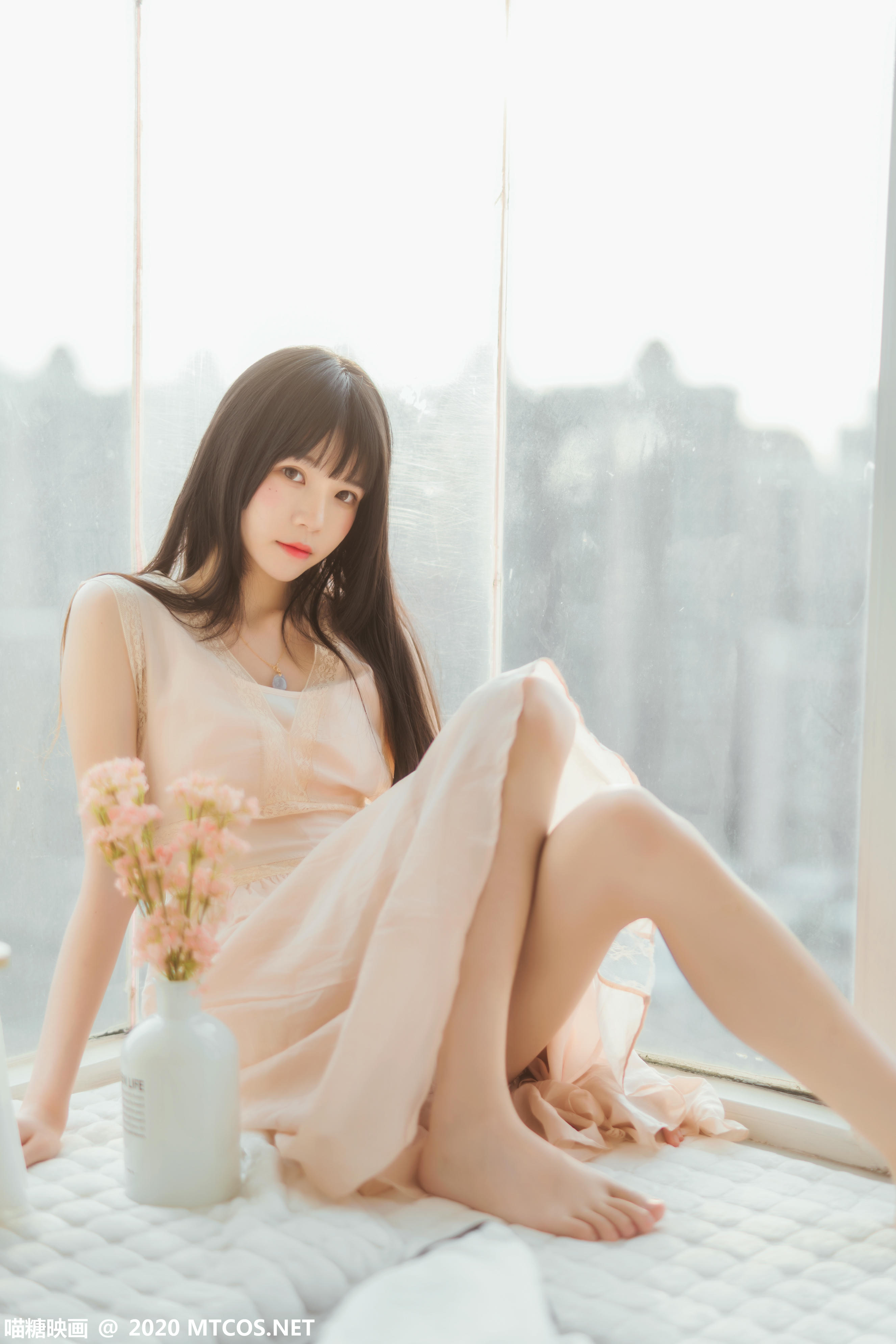 [喵糖映画] VOL.226 窗边女孩[30P／504MB]_第1集