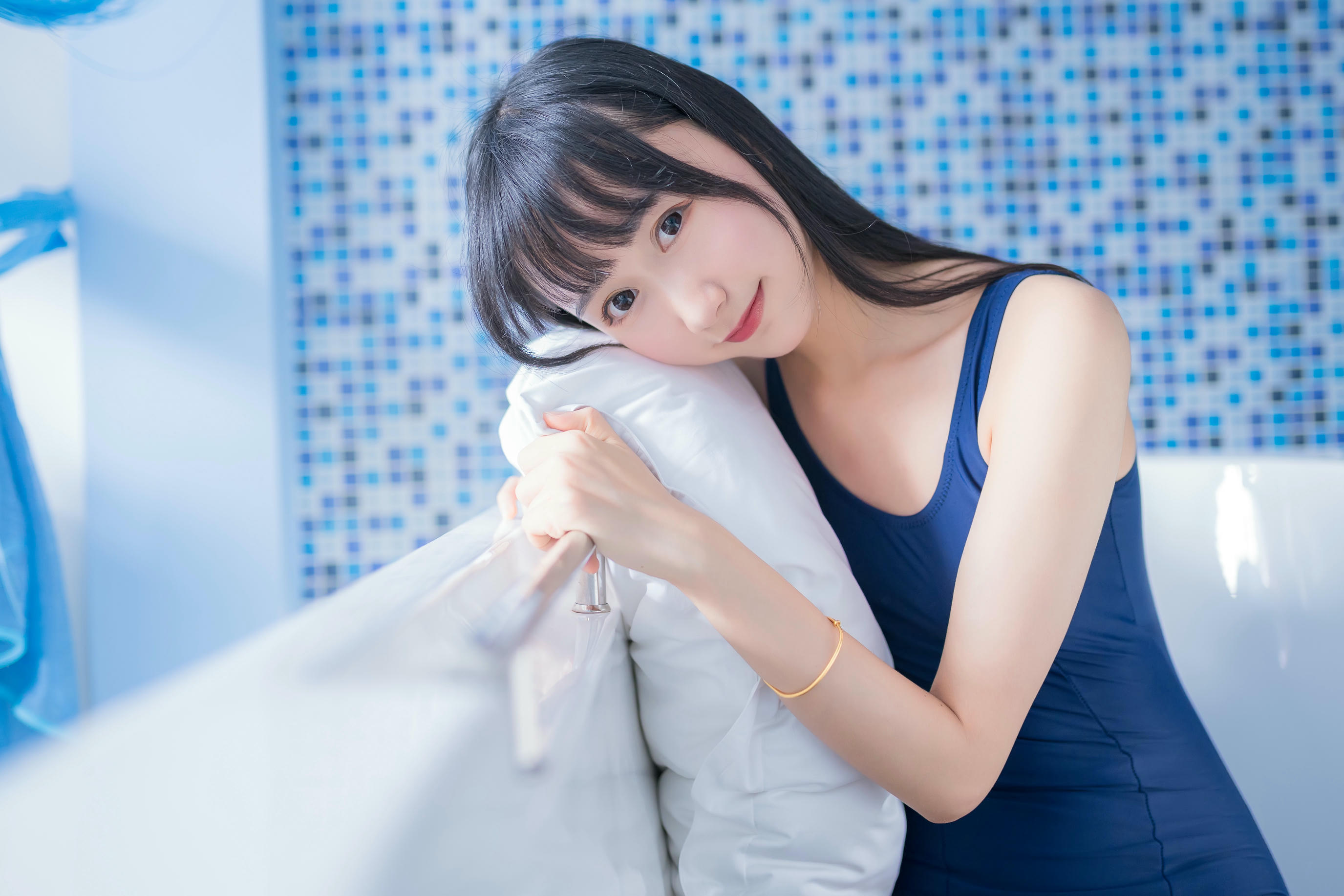 [喵糖映画] VOL.233 白衬死库水[30P／155MB]_第1集