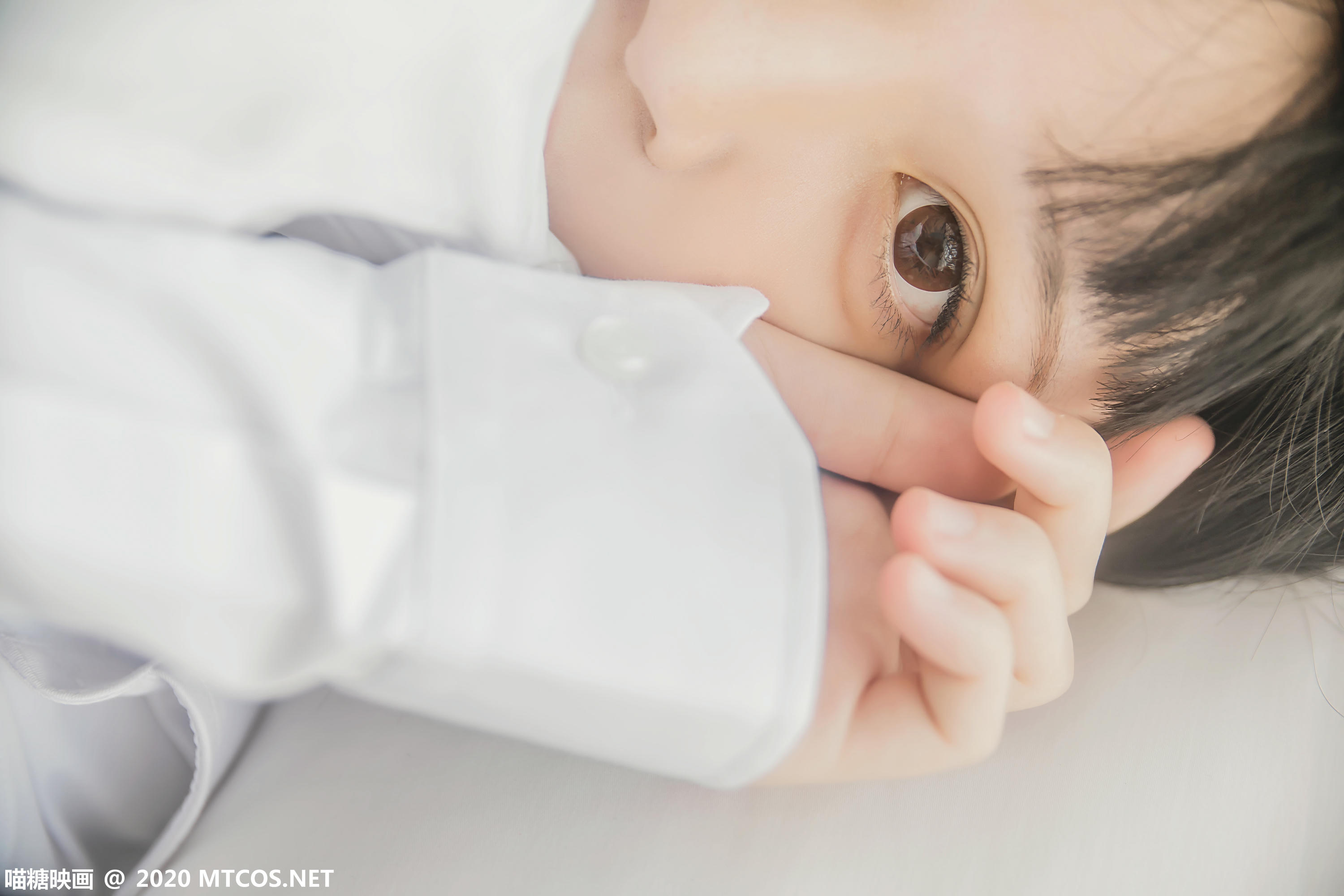 [喵糖映画] VOL.235 男友白衬衫[25P／314MB]_第1集