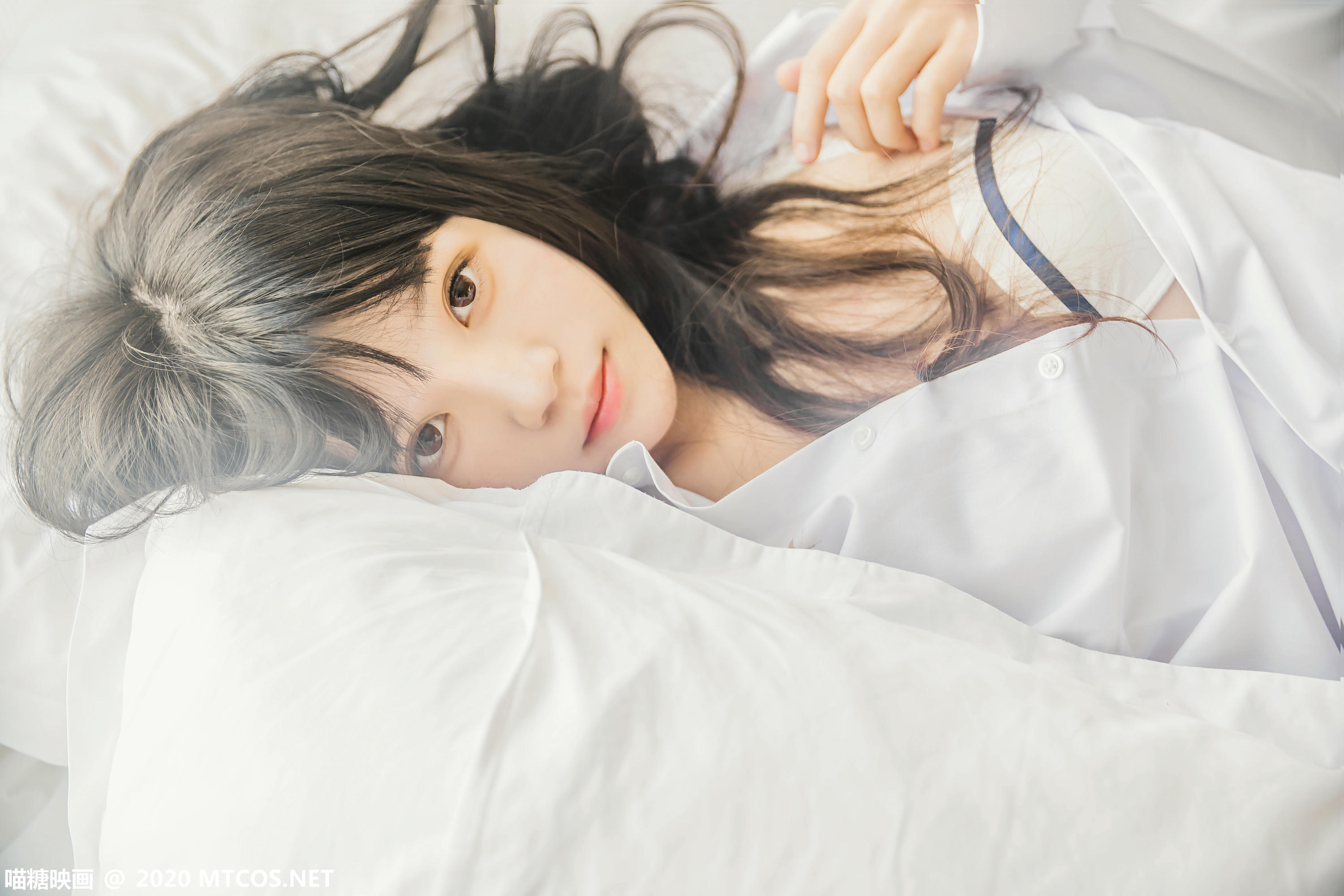 [喵糖映画] VOL.235 男友白衬衫[25P／314MB]_第1集