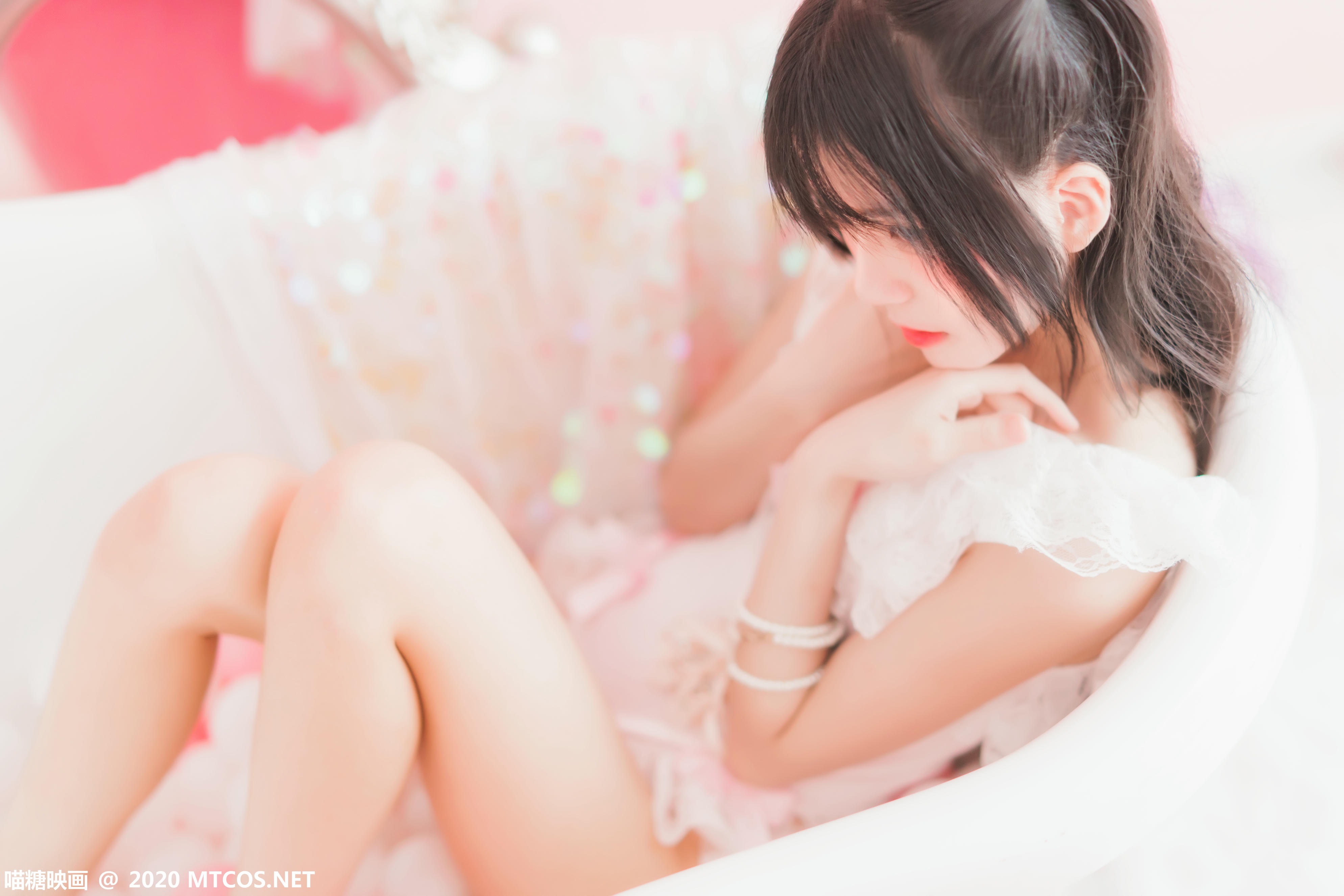 [喵糖映画] VOL.238 粉色浴缸[32P／595MB]_第2集