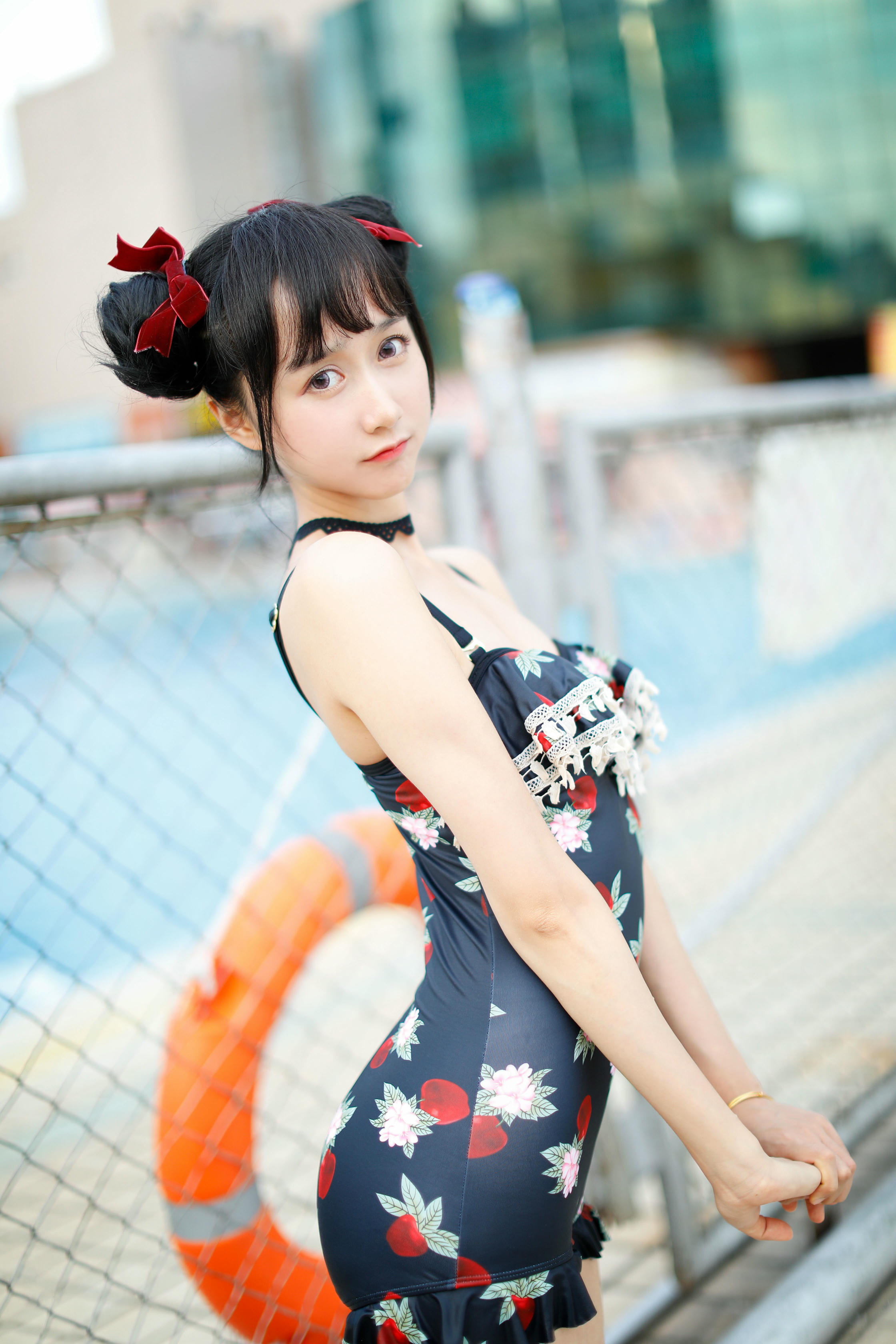 [喵糖映画] VOL.239 草莓泳衣[40P／340MB]_第1集