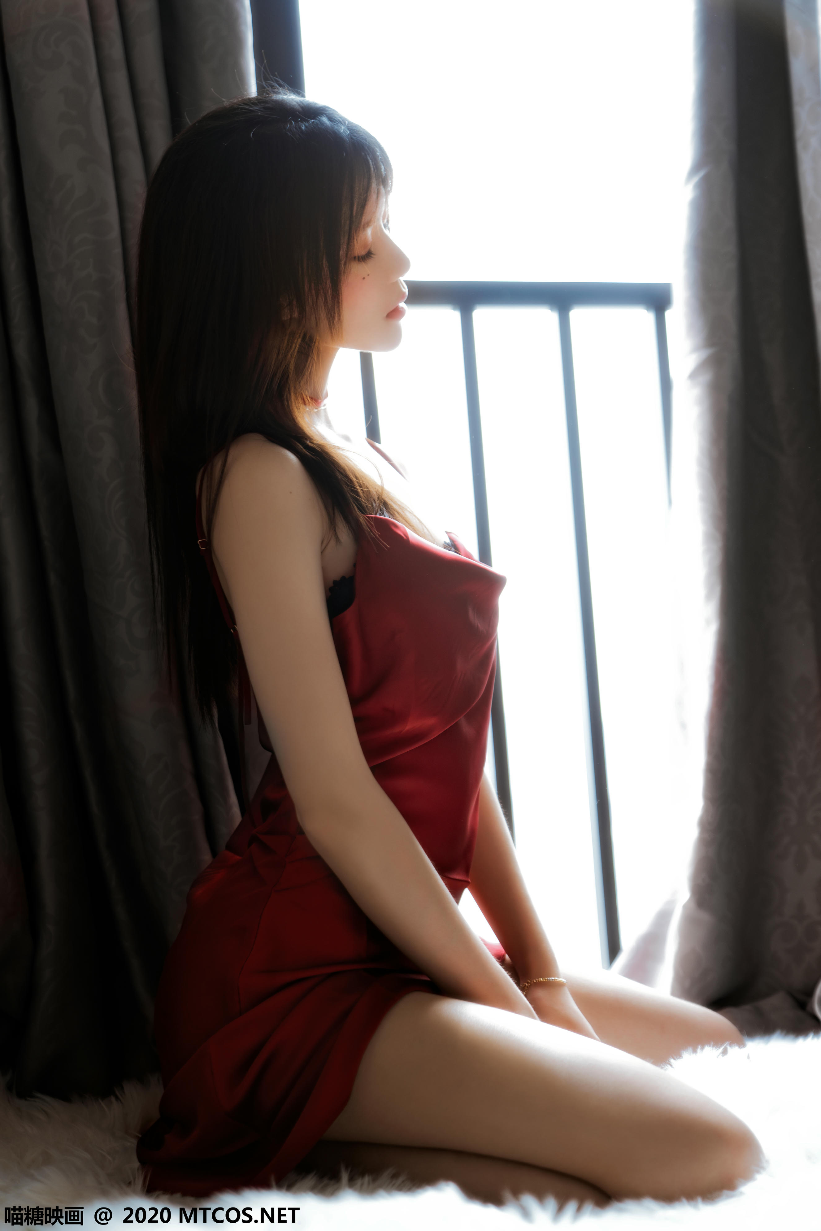 [喵糖映画] VOL.240 千丝万缕红[39P／884MB]_第2集