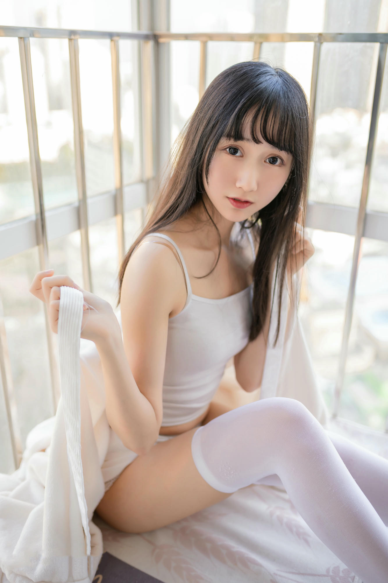 [喵糖映画] VOL.245 浴巾兔子[40P／141MB]_第2集