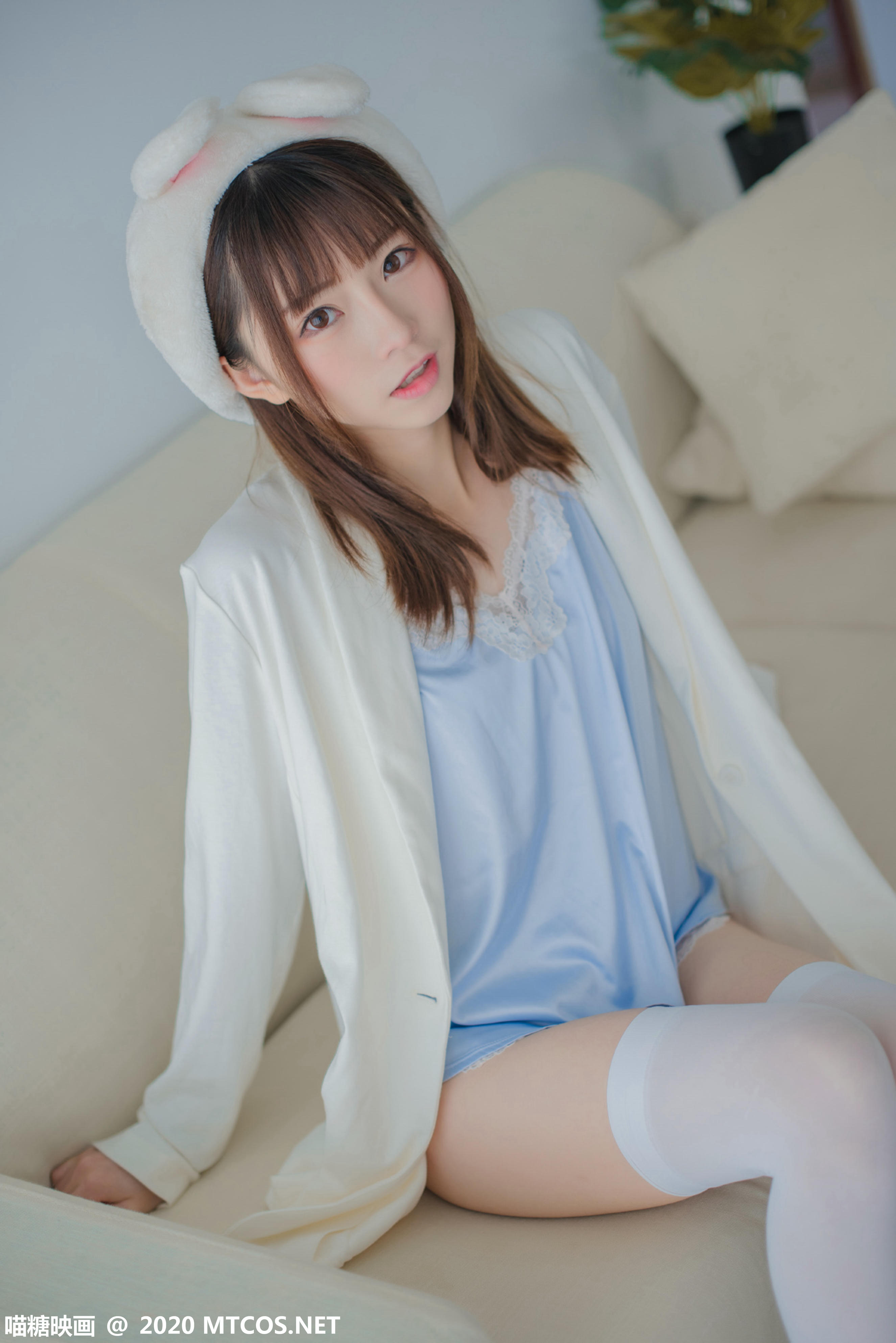 [喵糖映画] VOL.251 纯纯的兔耳女友[58P／462MB]_第3集