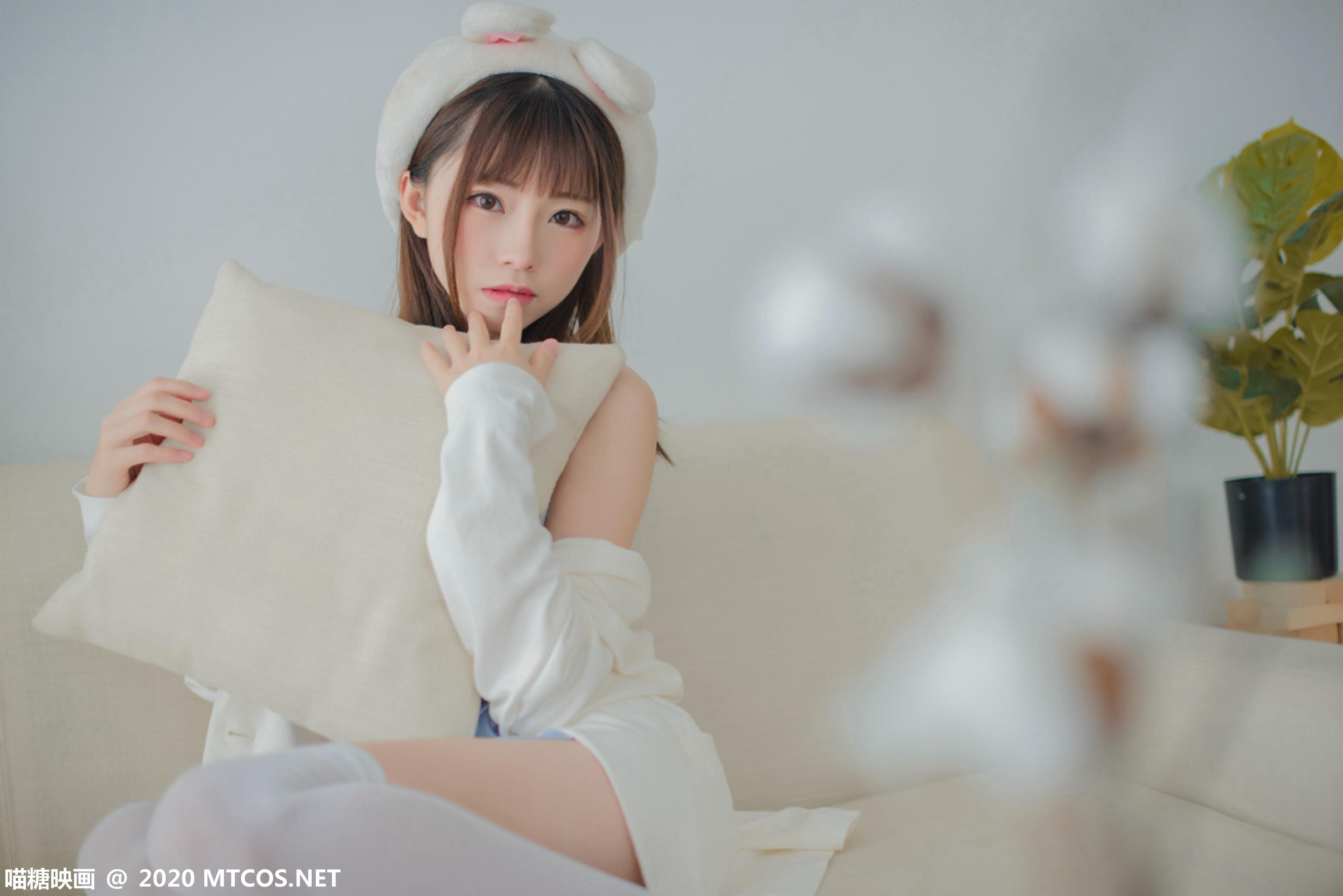 [喵糖映画] VOL.251 纯纯的兔耳女友[58P／462MB]_第3集