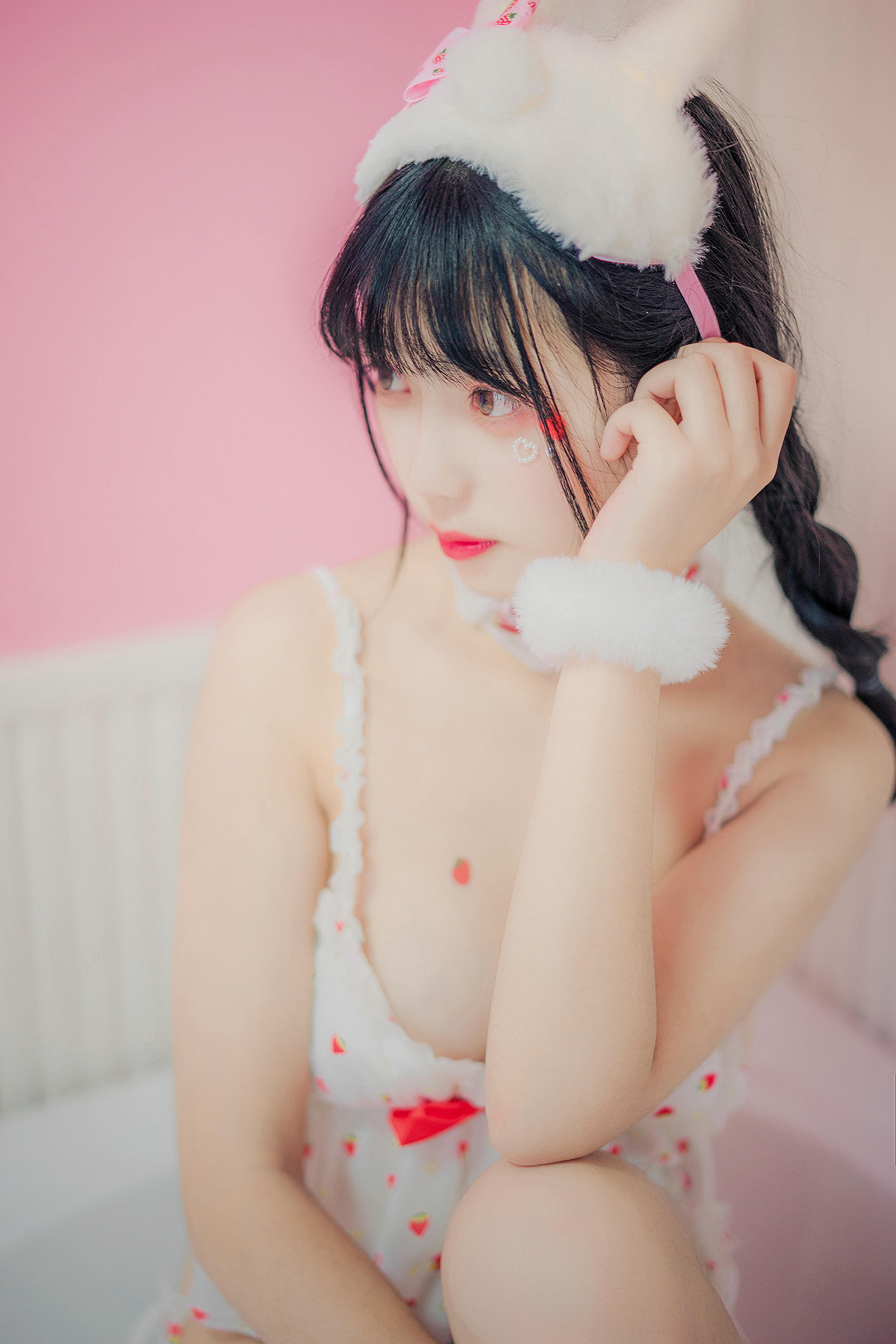 [喵糖映画] VOL.252 草莓妹妹[43P／595MB]_第1集