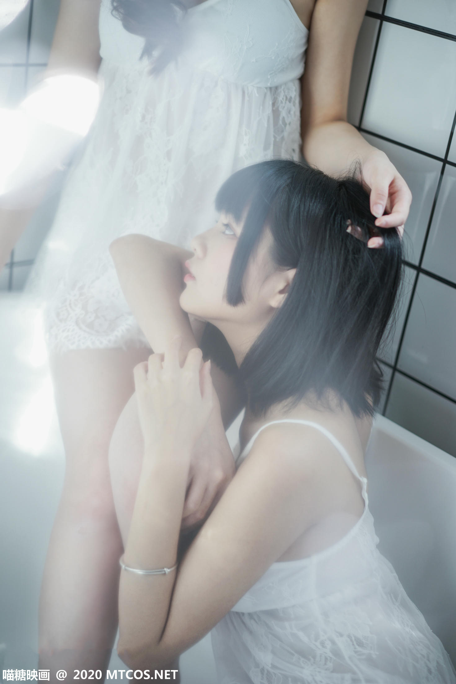 [喵糖映画] VOL.255 浴缸里的兔子[40P／558MB]_第1集