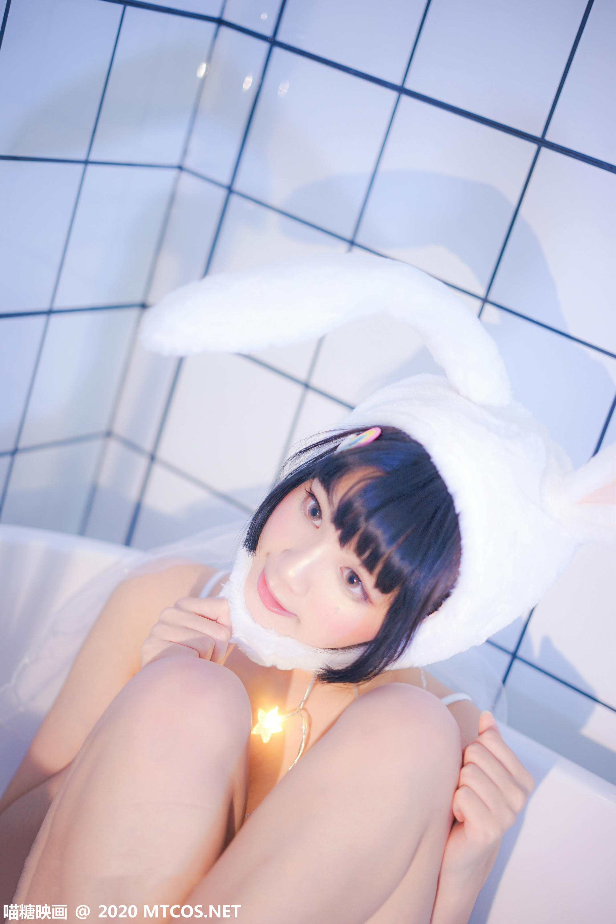 [喵糖映画] VOL.255 浴缸里的兔子[40P／558MB]_第2集