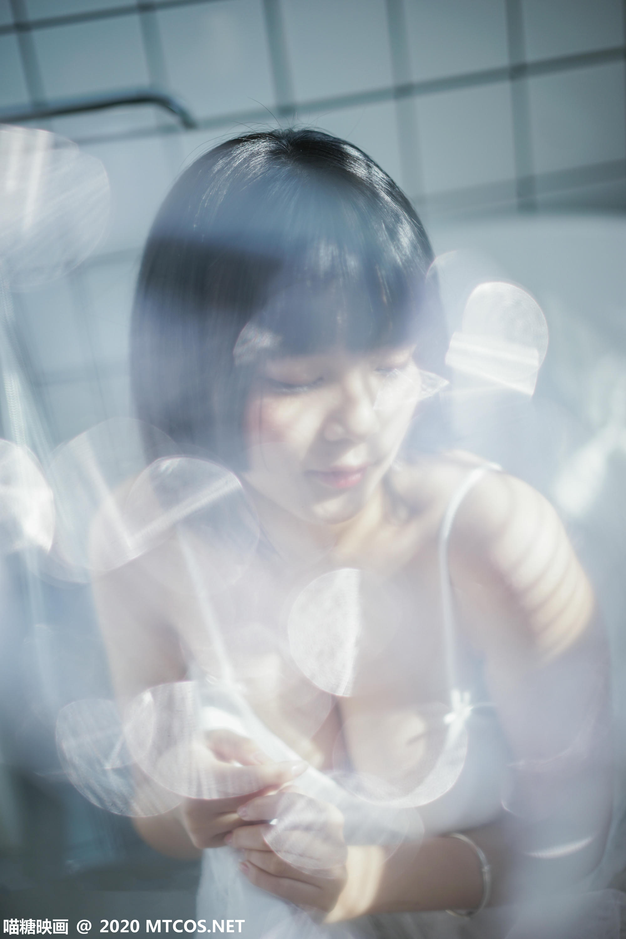 [喵糖映画] VOL.255 浴缸里的兔子[40P／558MB]_第1集