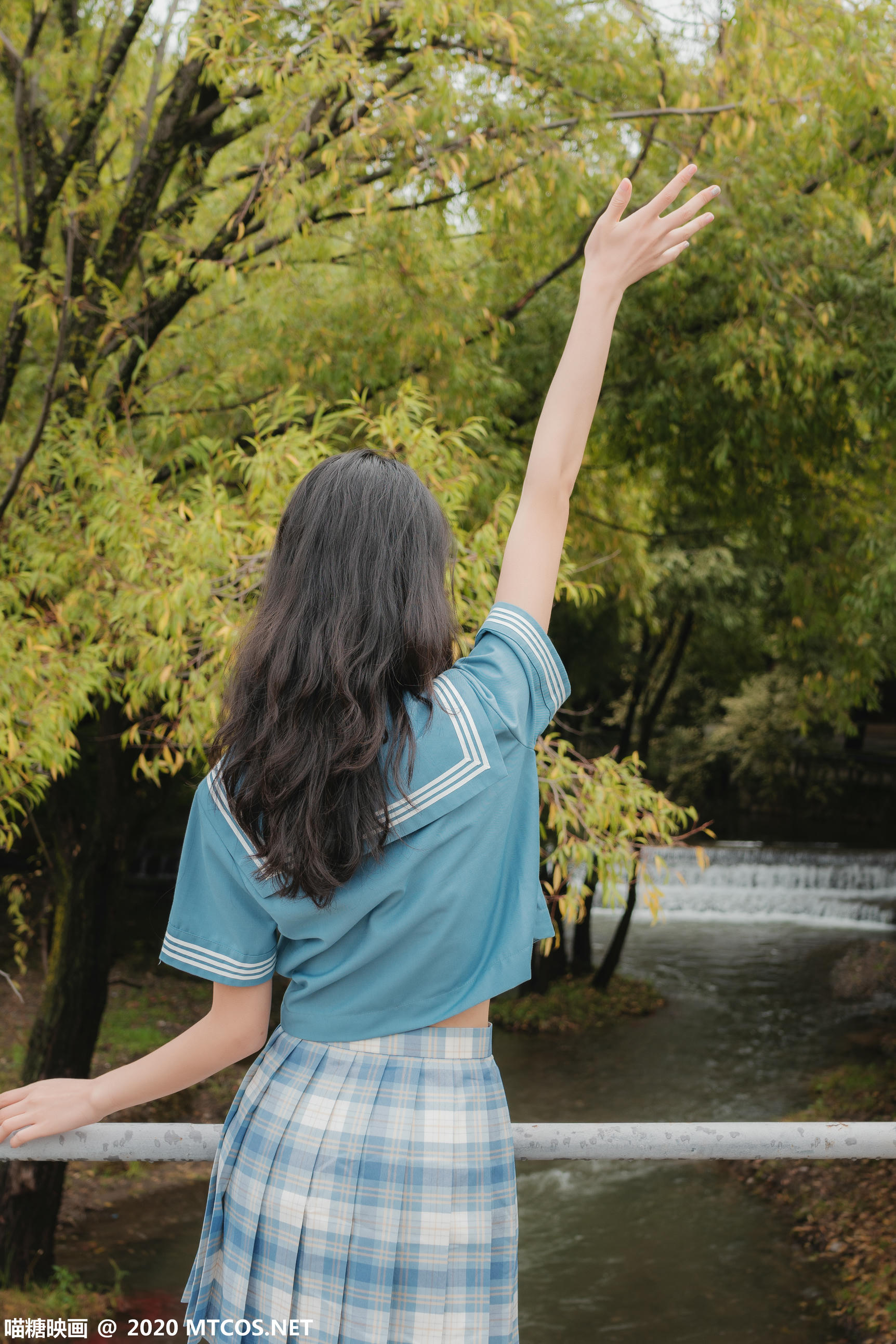 [喵糖映画] VOL.257 夏日制服[32P／398MB]_第2集