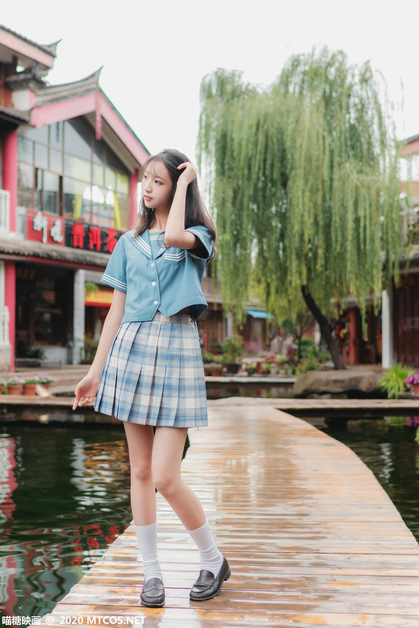 [喵糖映画] VOL.257 夏日制服[32P／398MB]_第1集