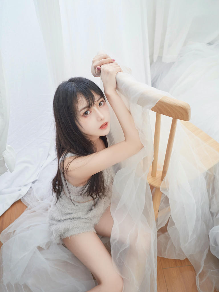 [喵糖映画] VOL.260 居家女友[35P／214MB]_第2集