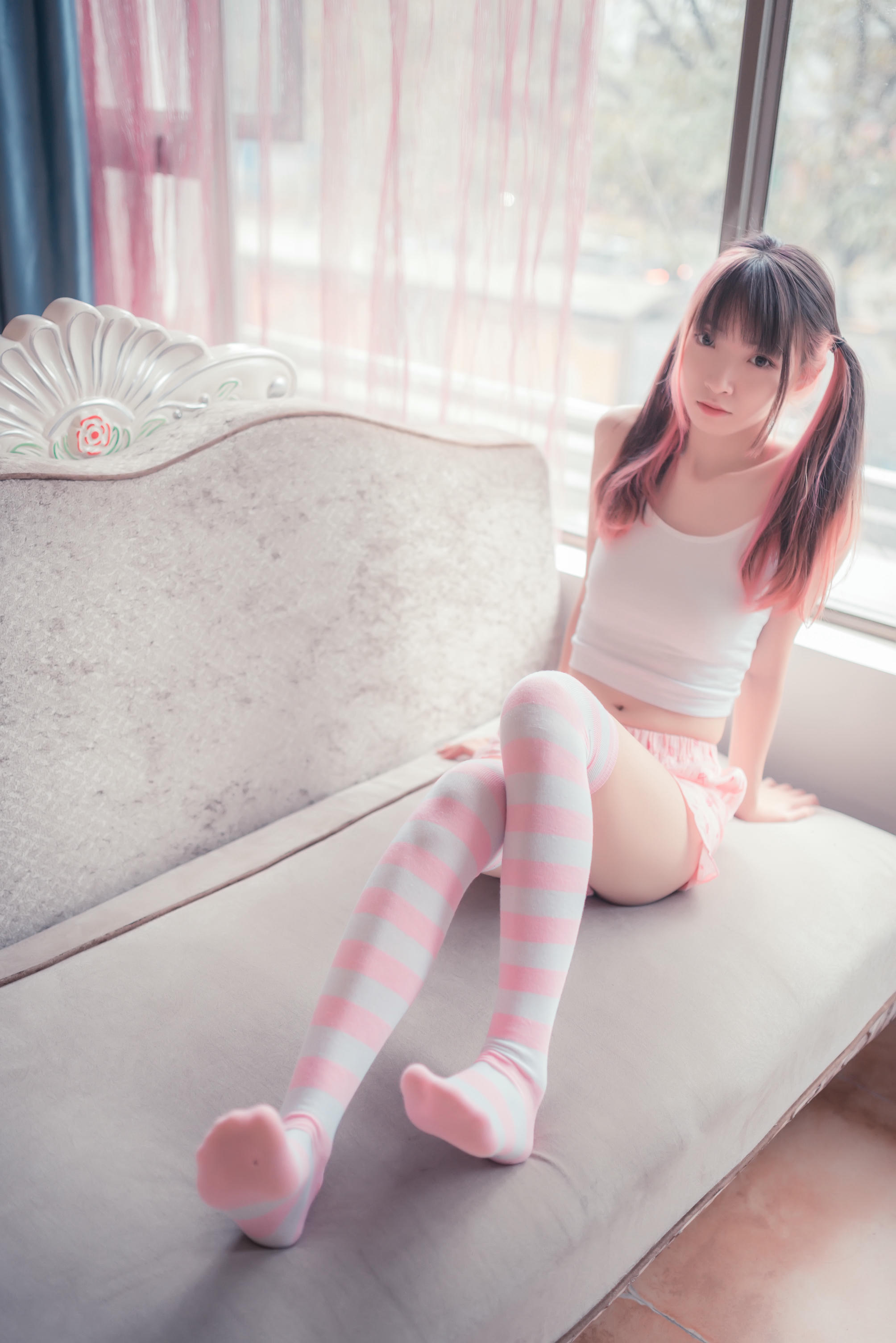 [喵糖映画] VOL.266 粉色夏日[50P／218MB]_第2集