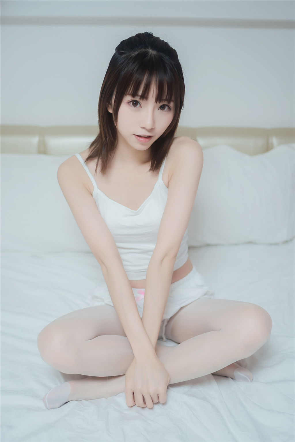 [喵糖映画] VOL.269 白色套装[40P／14.2MB]_第1集