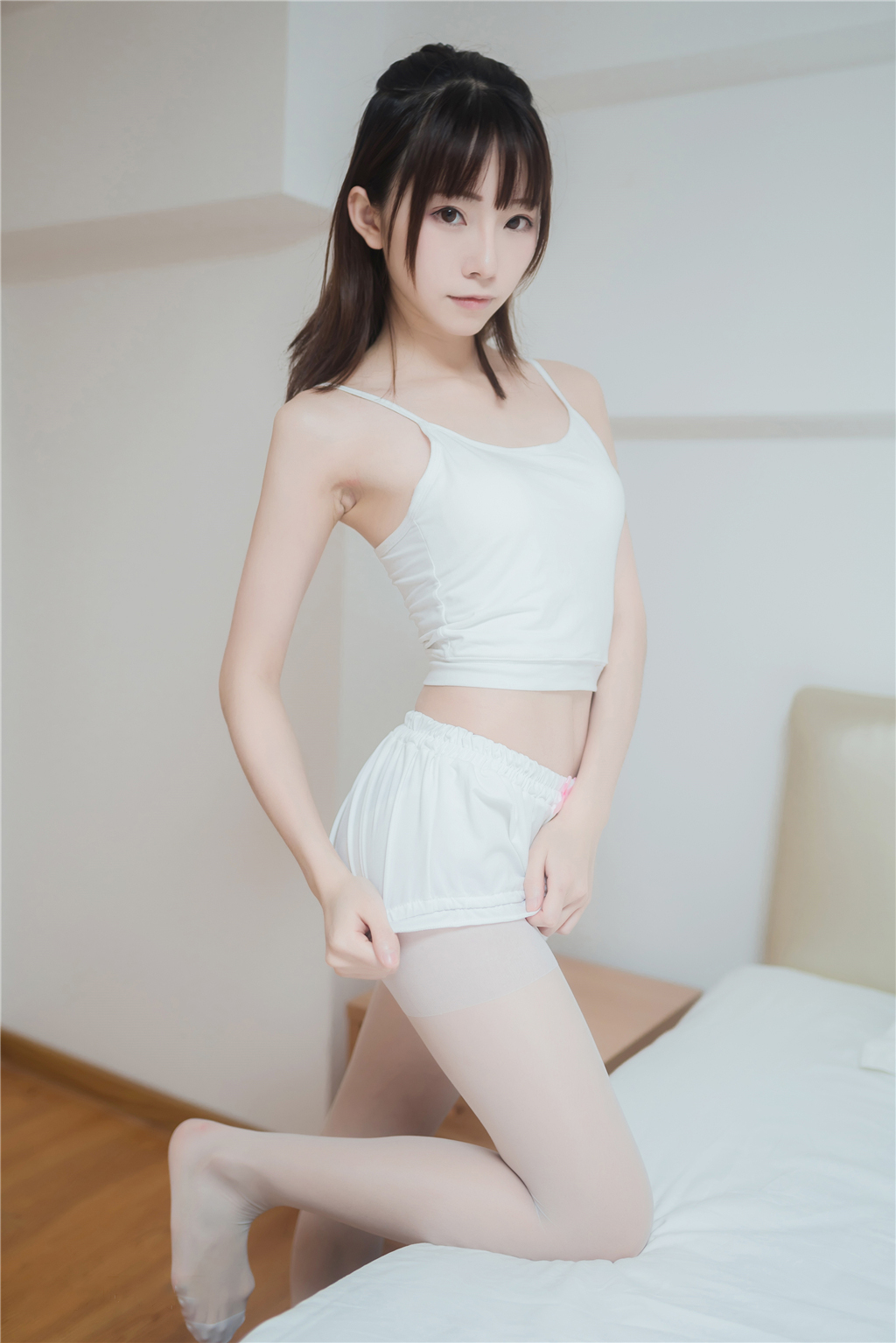 [喵糖映画] VOL.269 白色套装[40P／14.2MB]_第2集