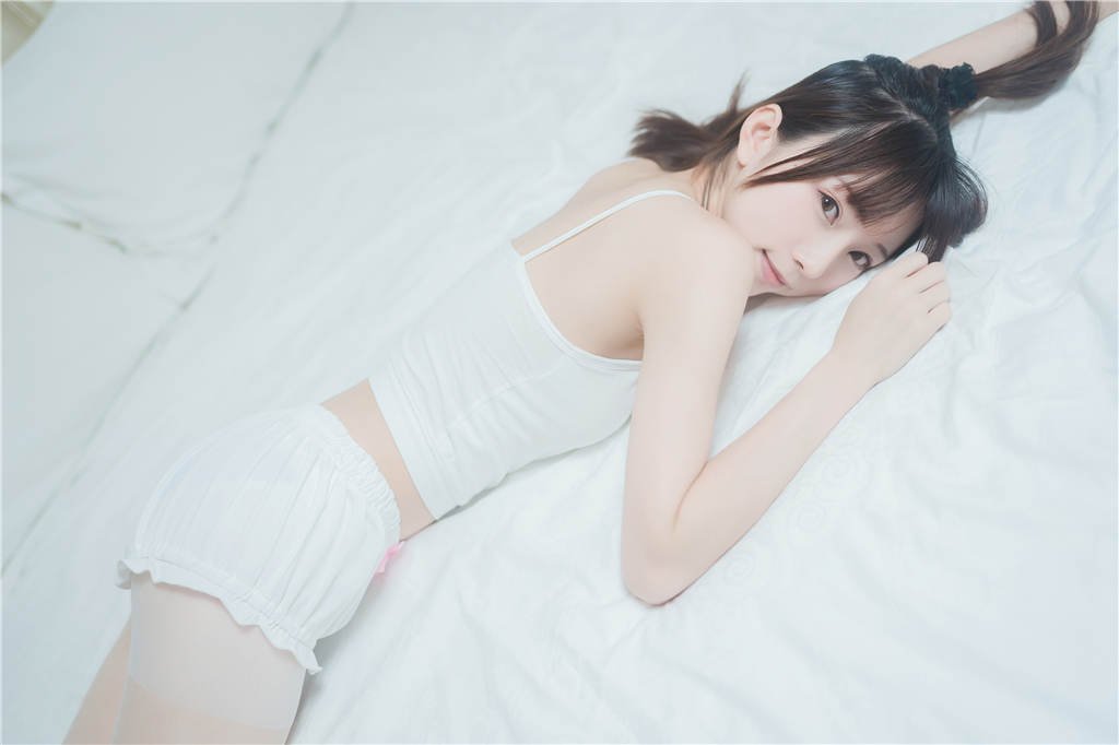 [喵糖映画] VOL.269 白色套装[40P／14.2MB]_第1集