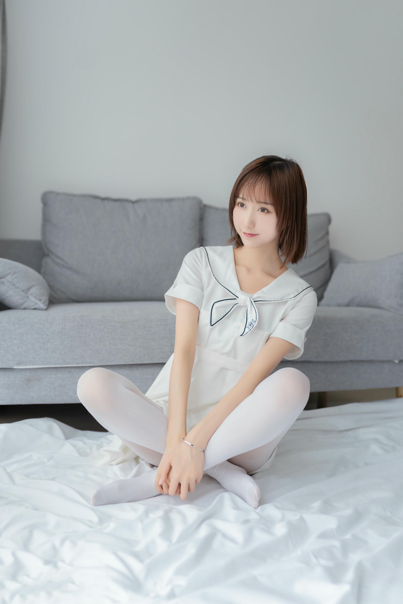 [喵糖映画] VOL.271 纯色白裙[39P／112MB]_第1集