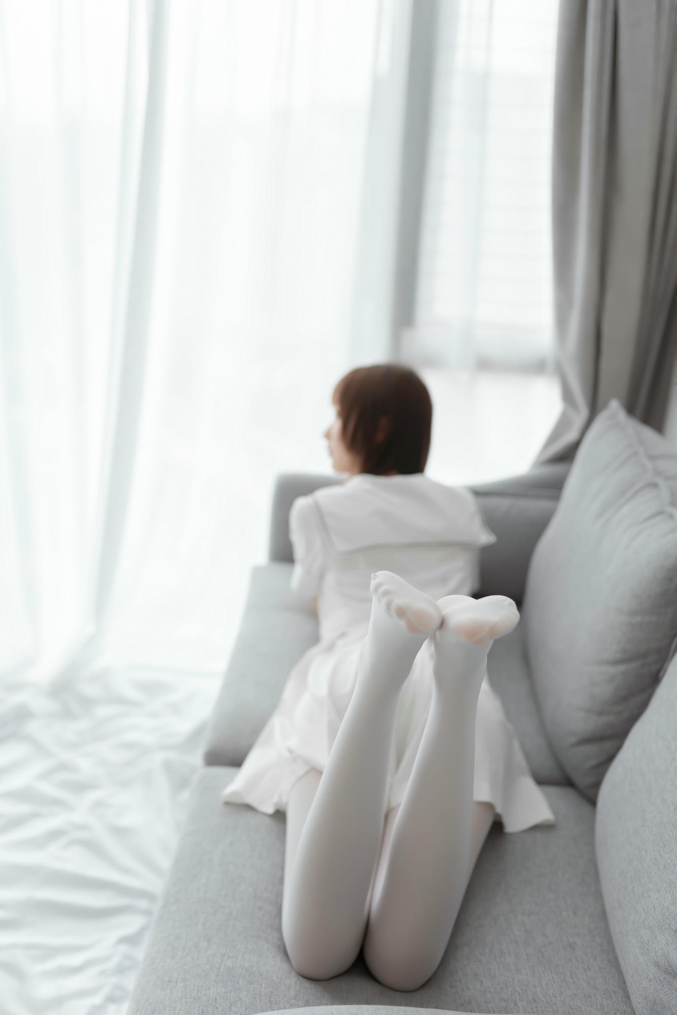 [喵糖映画] VOL.271 纯色白裙[39P／112MB]_第2集