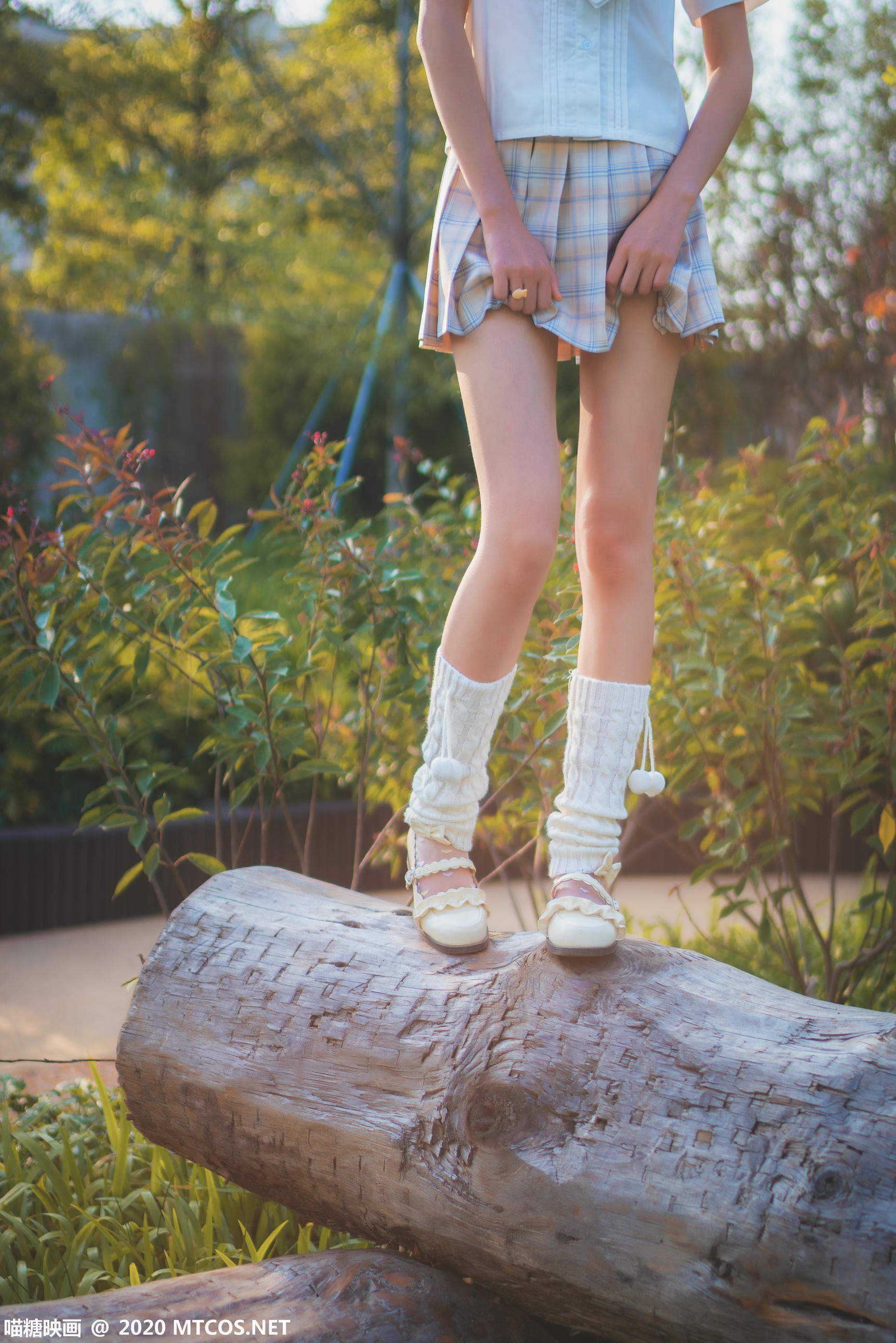 [喵糖映画] VOL.273 白云森林[28P／417MB]_第1集