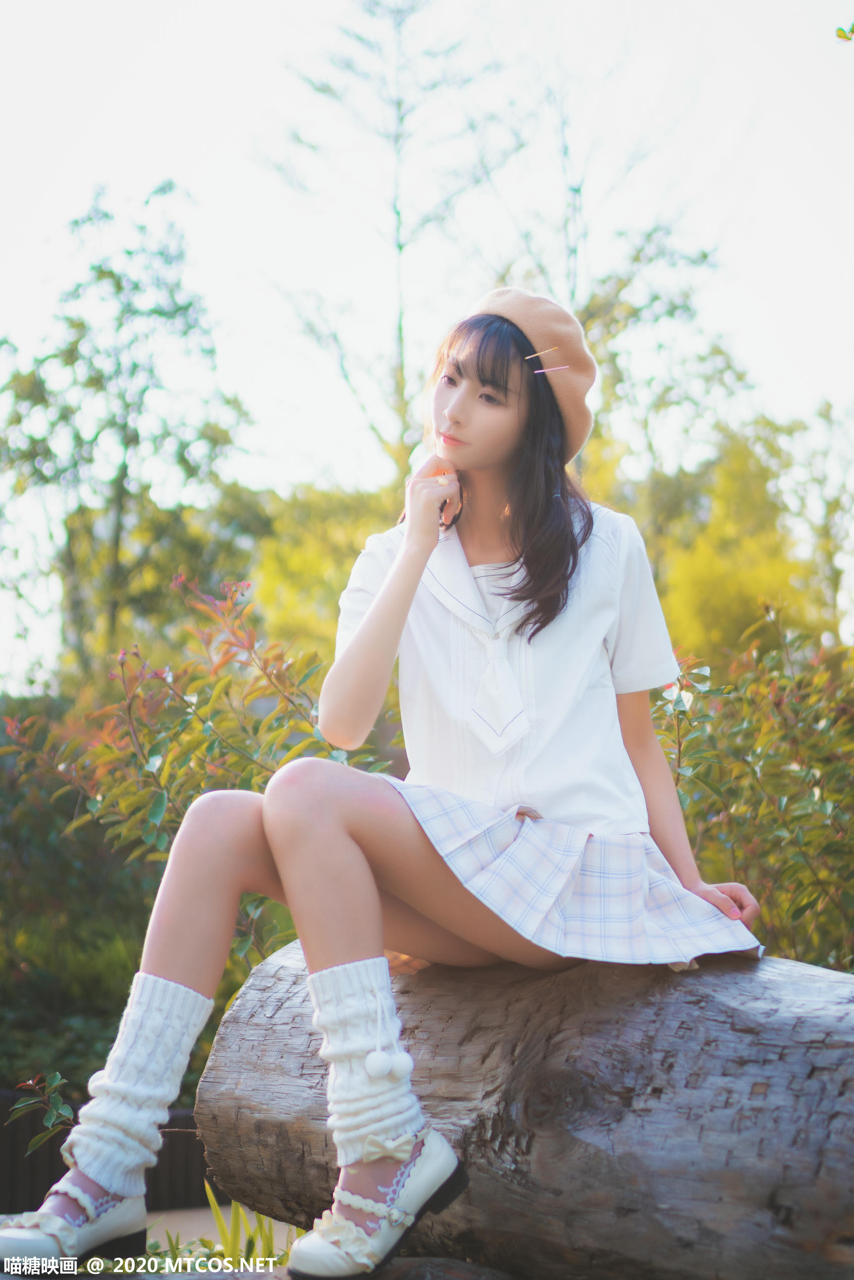 [喵糖映画] VOL.273 白云森林[28P／417MB]_第2集