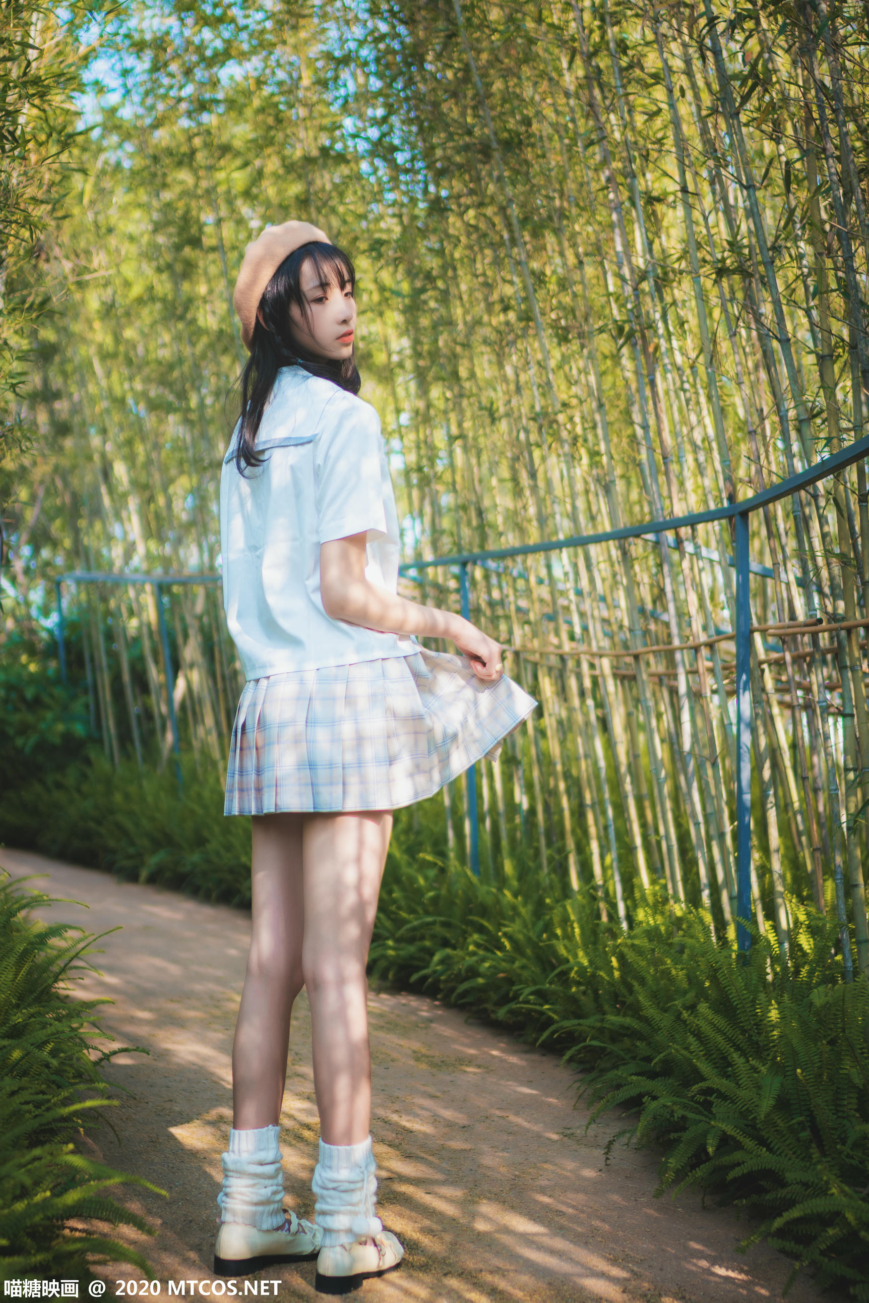 [喵糖映画] VOL.273 白云森林[28P／417MB]_第2集