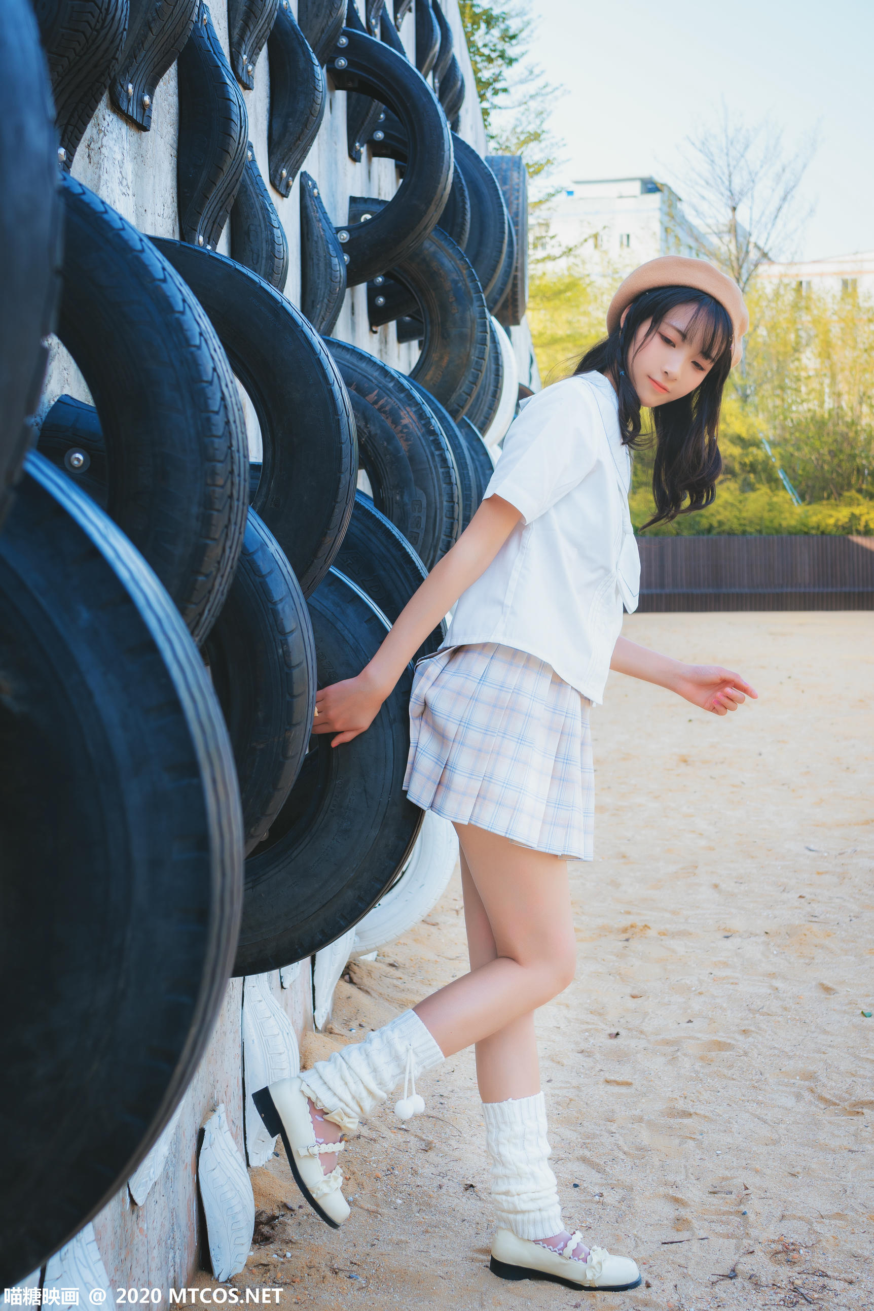 [喵糖映画] VOL.273 白云森林[28P／417MB]_第1集