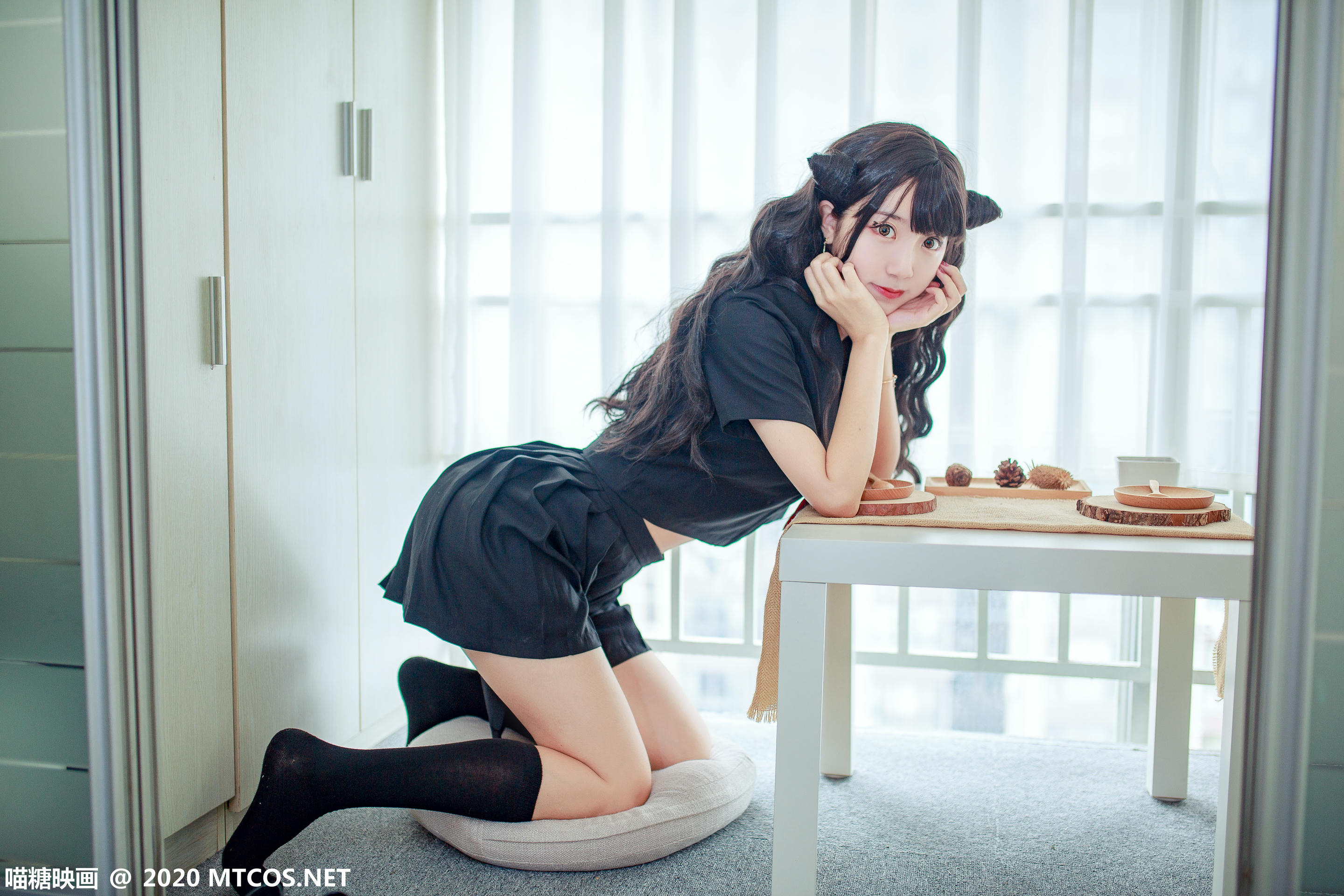 [喵糖映画] JKL.007 恶魔JK制服[31P／666MB]_第2集