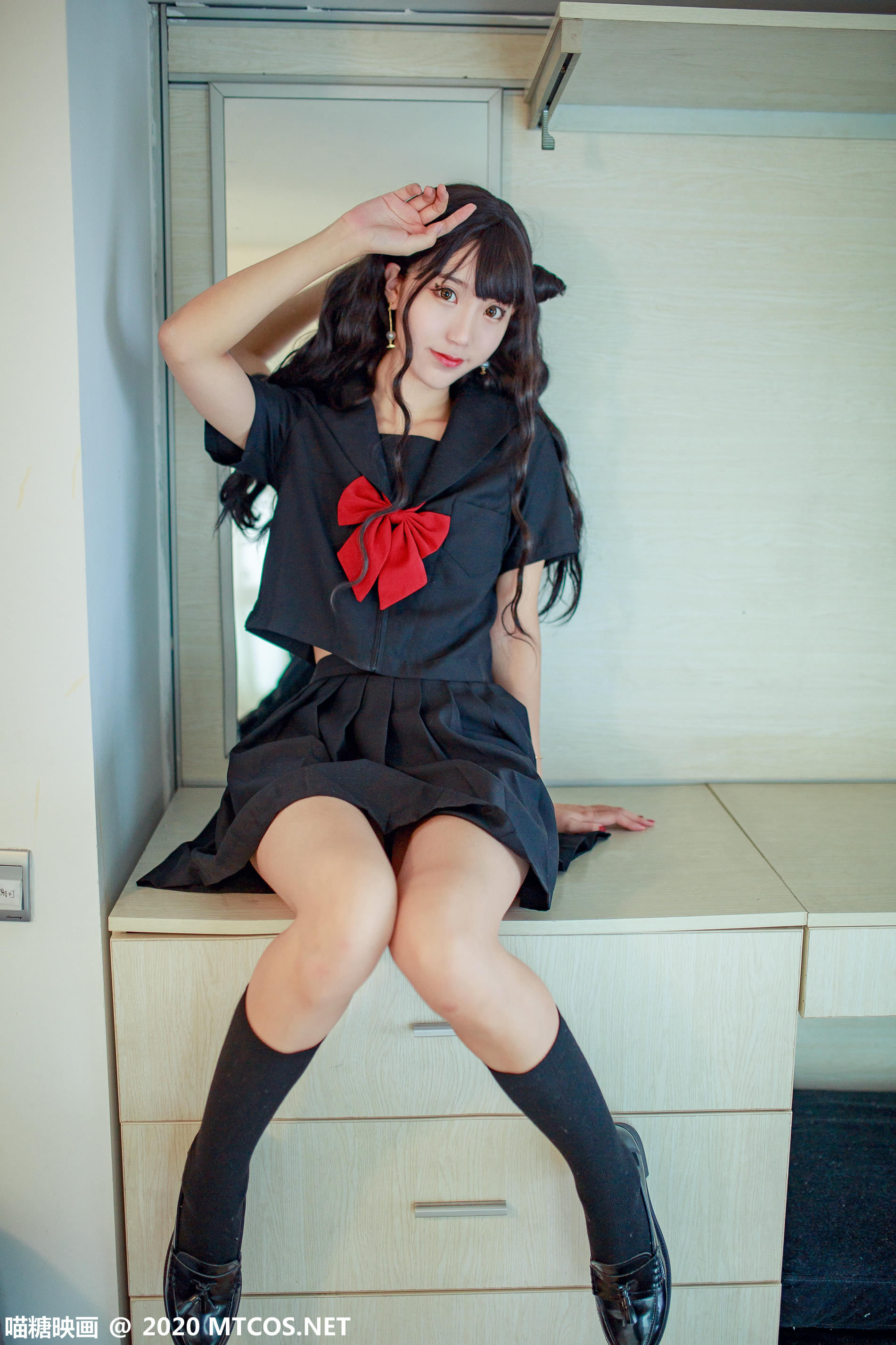 [喵糖映画] JKL.007 恶魔JK制服[31P／666MB]_第1集