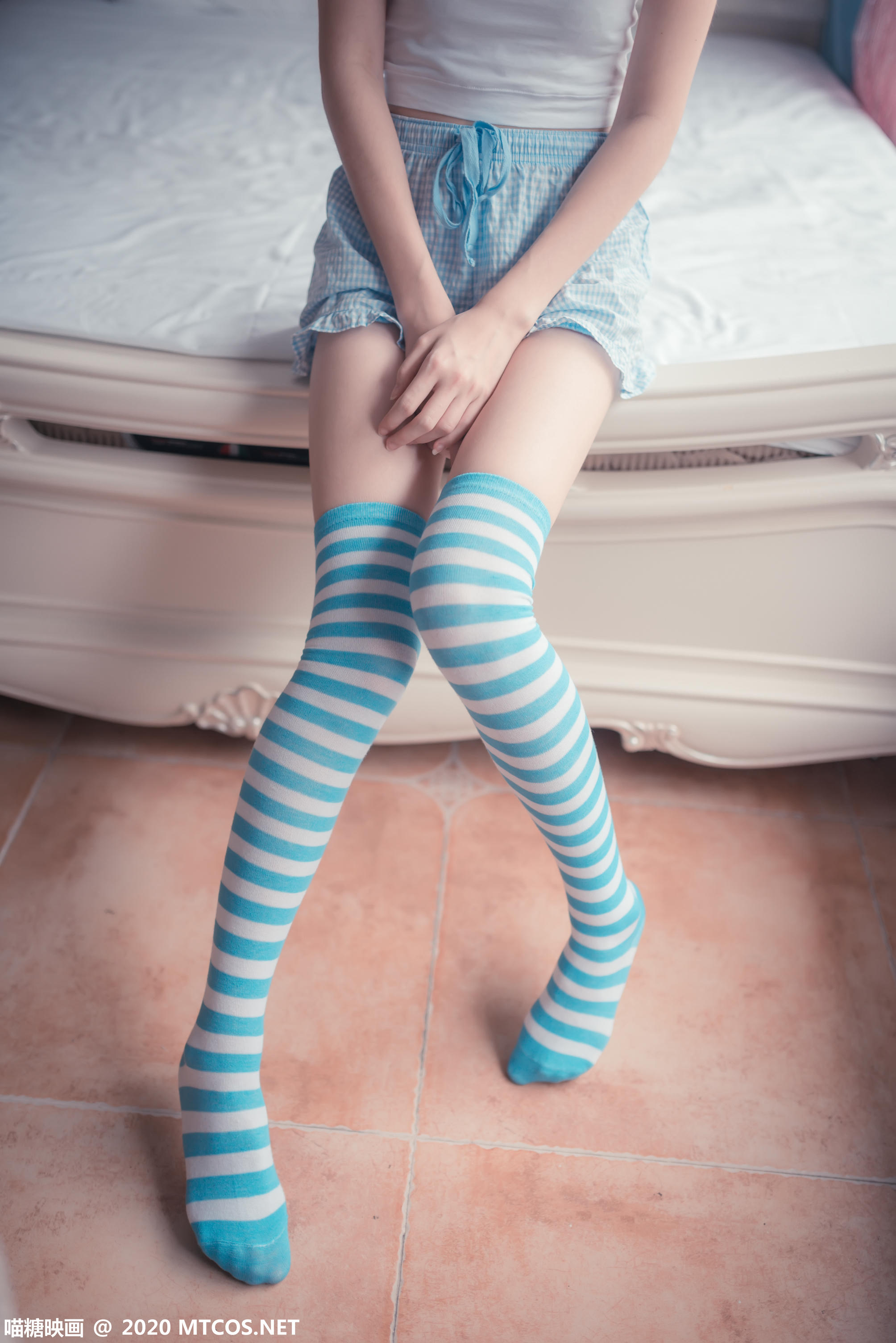 [喵糖映画] VOL.275 蓝色夏日[47P／410MB]_第1集