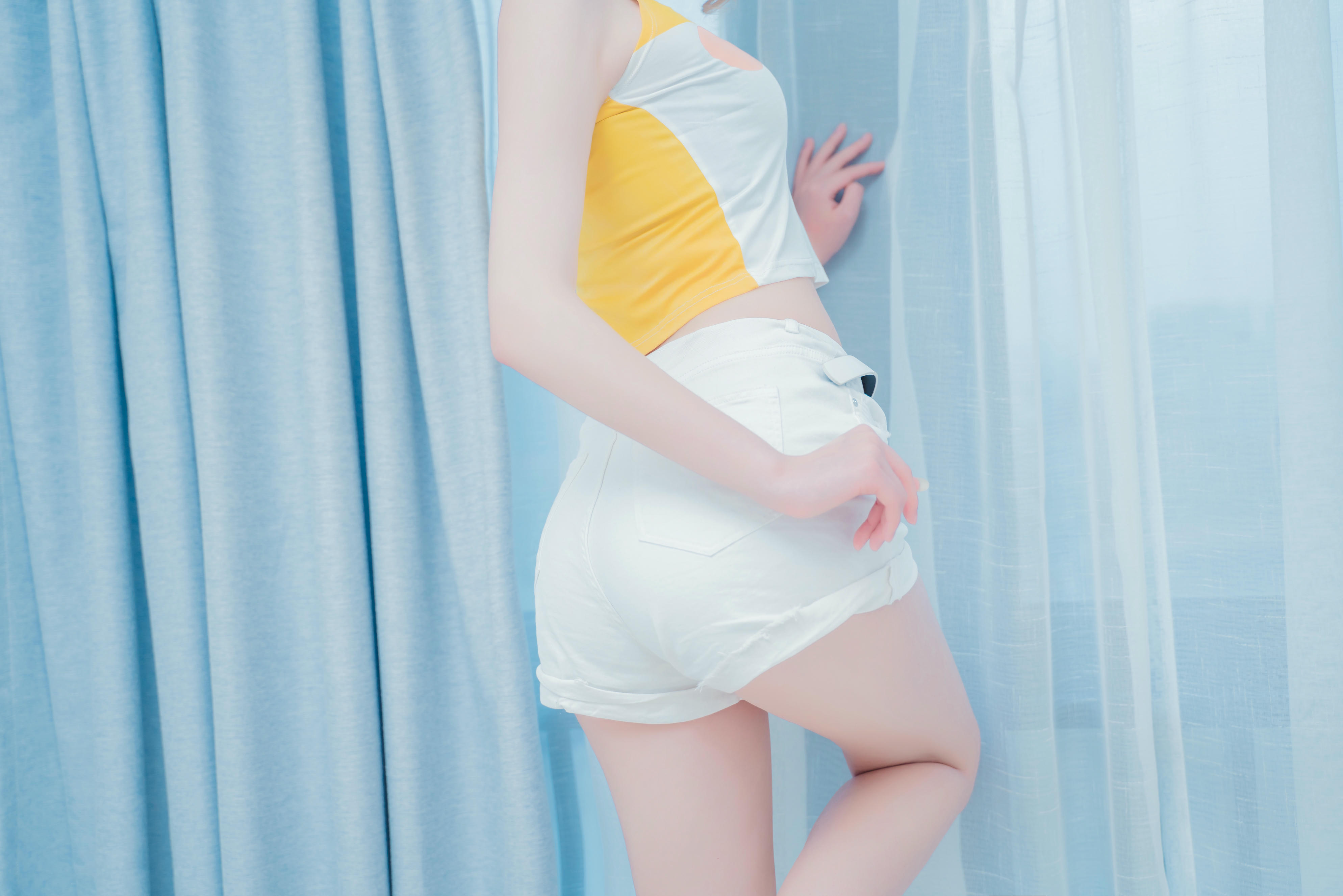 [喵糖映画] VOL.283 纯情少女[44P／566MB]_第2集