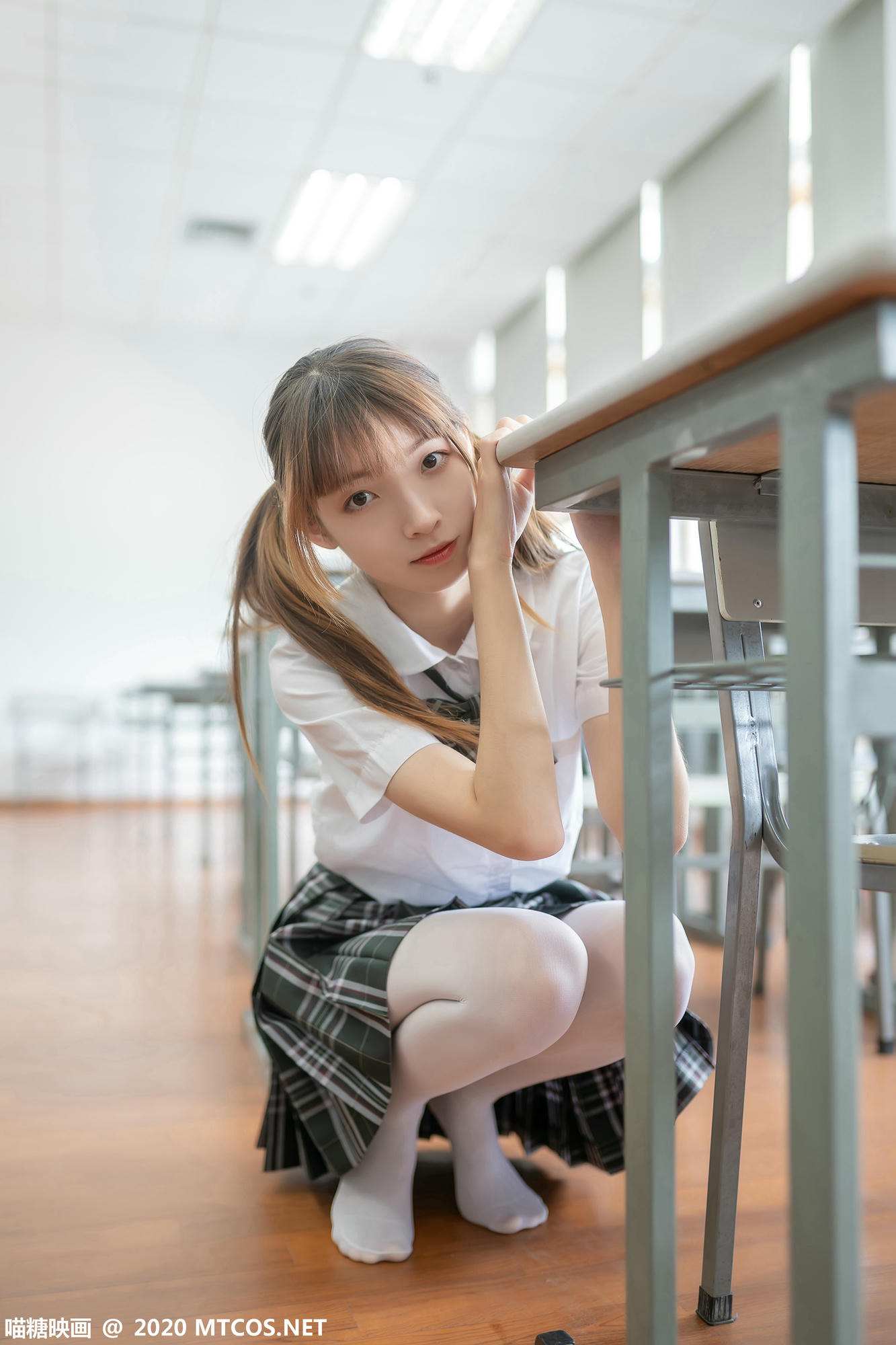 [喵糖映画] JKL.008 夏季JK制服[49P／271MB]_第2集