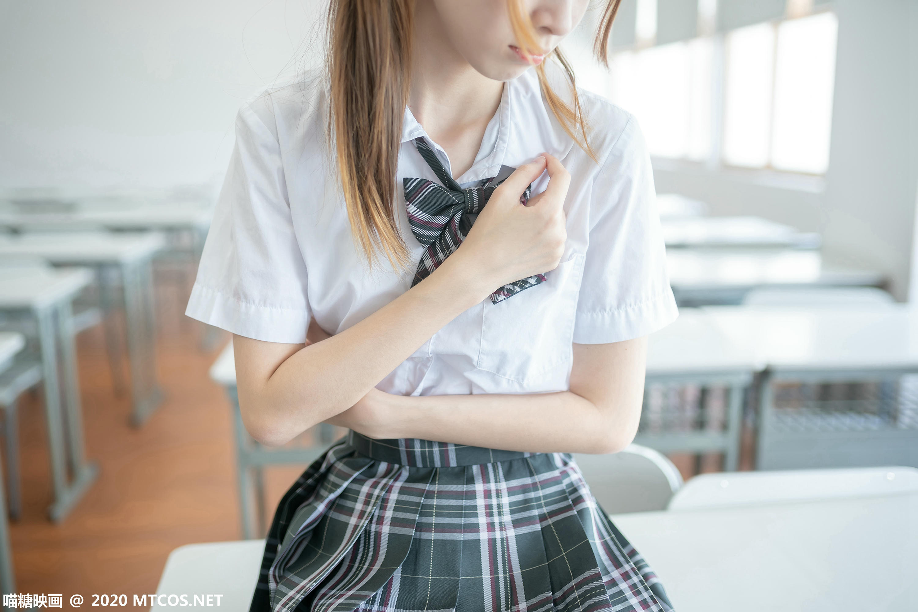 [喵糖映画] JKL.008 夏季JK制服[49P／271MB]_第2集