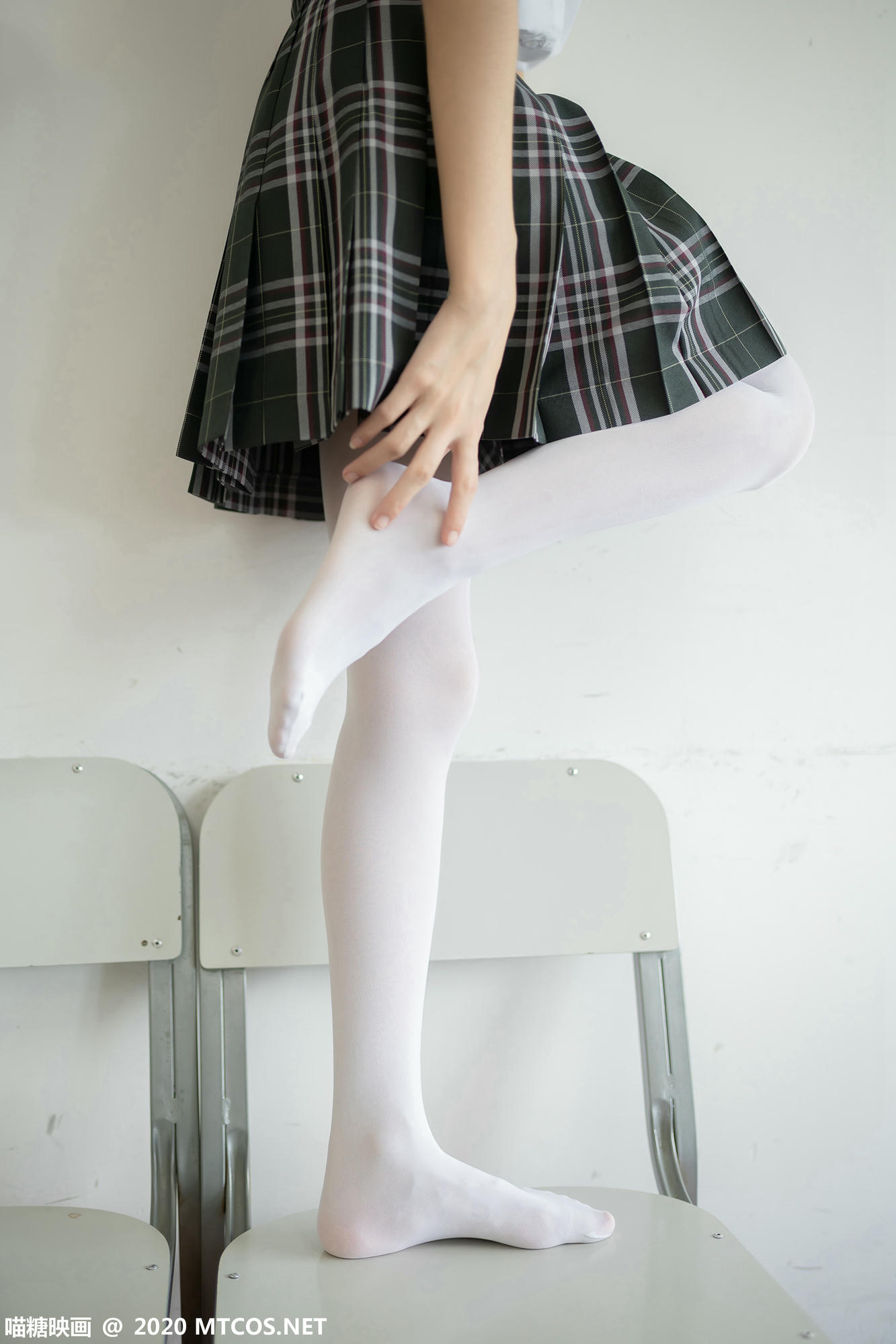 [喵糖映画] JKL.008 夏季JK制服[49P／271MB]_第3集