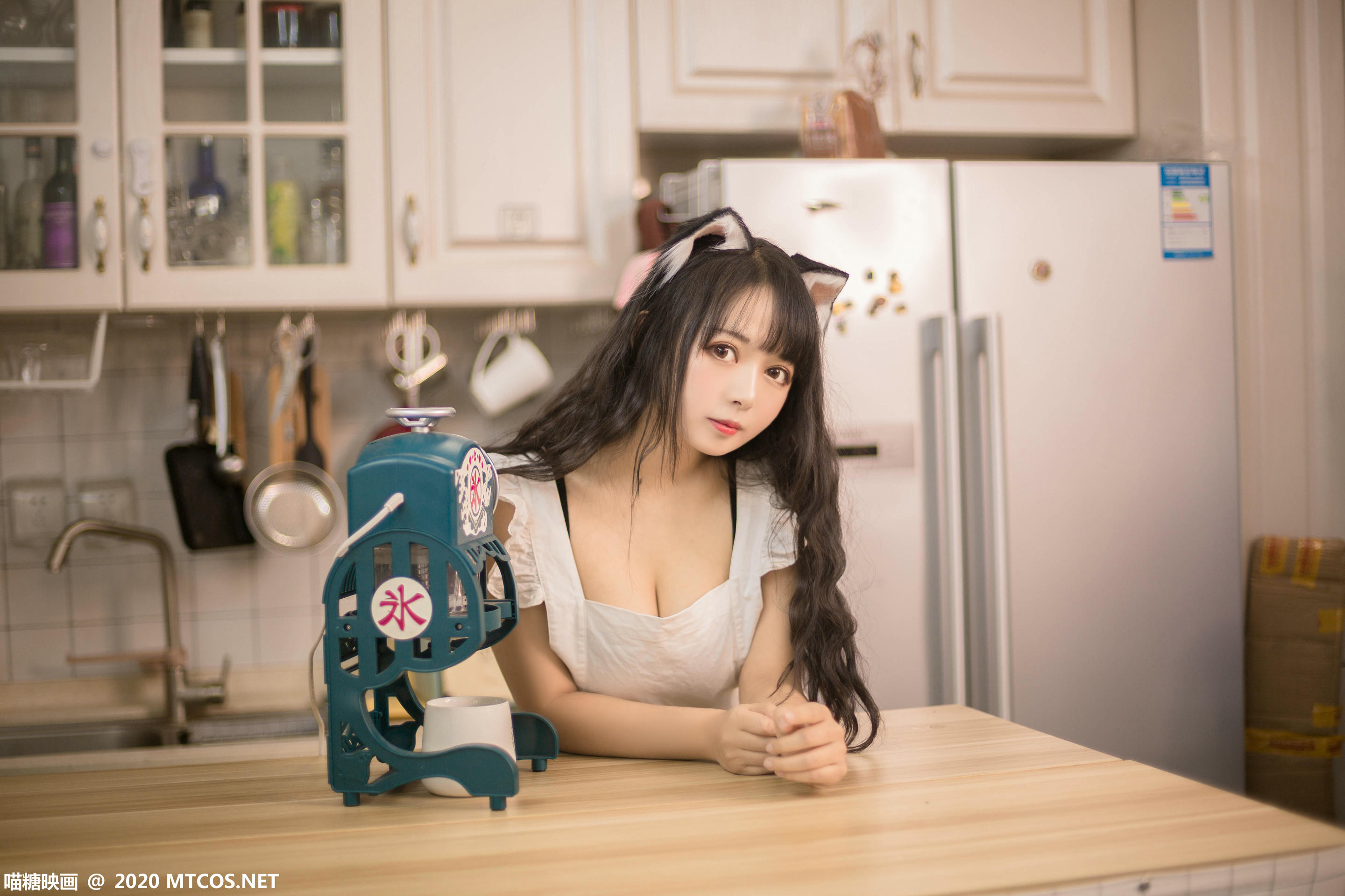 [喵糖映画] VOL.296 厨房猫娘[20P／158MB]_第1集