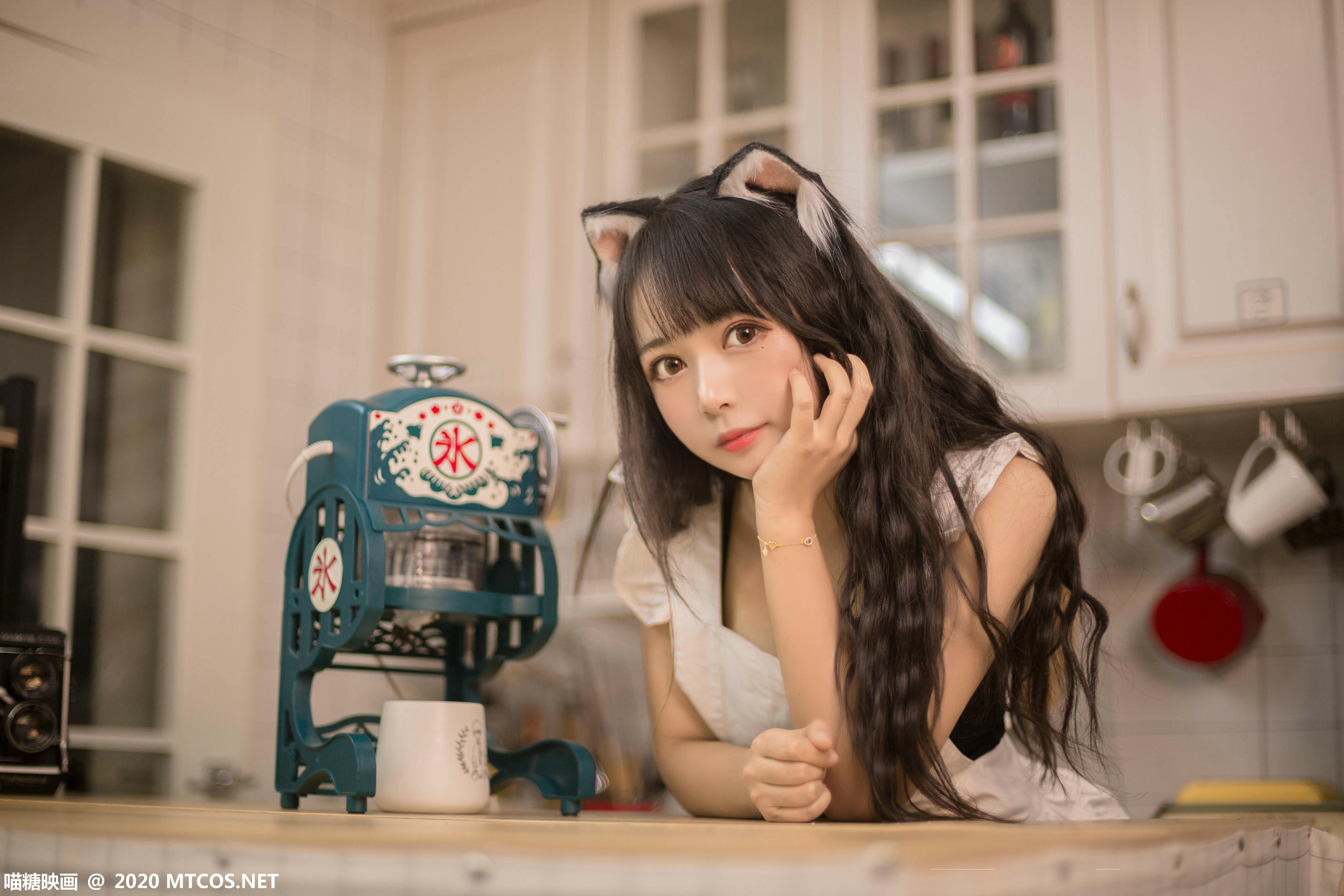 [喵糖映画] VOL.296 厨房猫娘[20P／158MB]_第1集