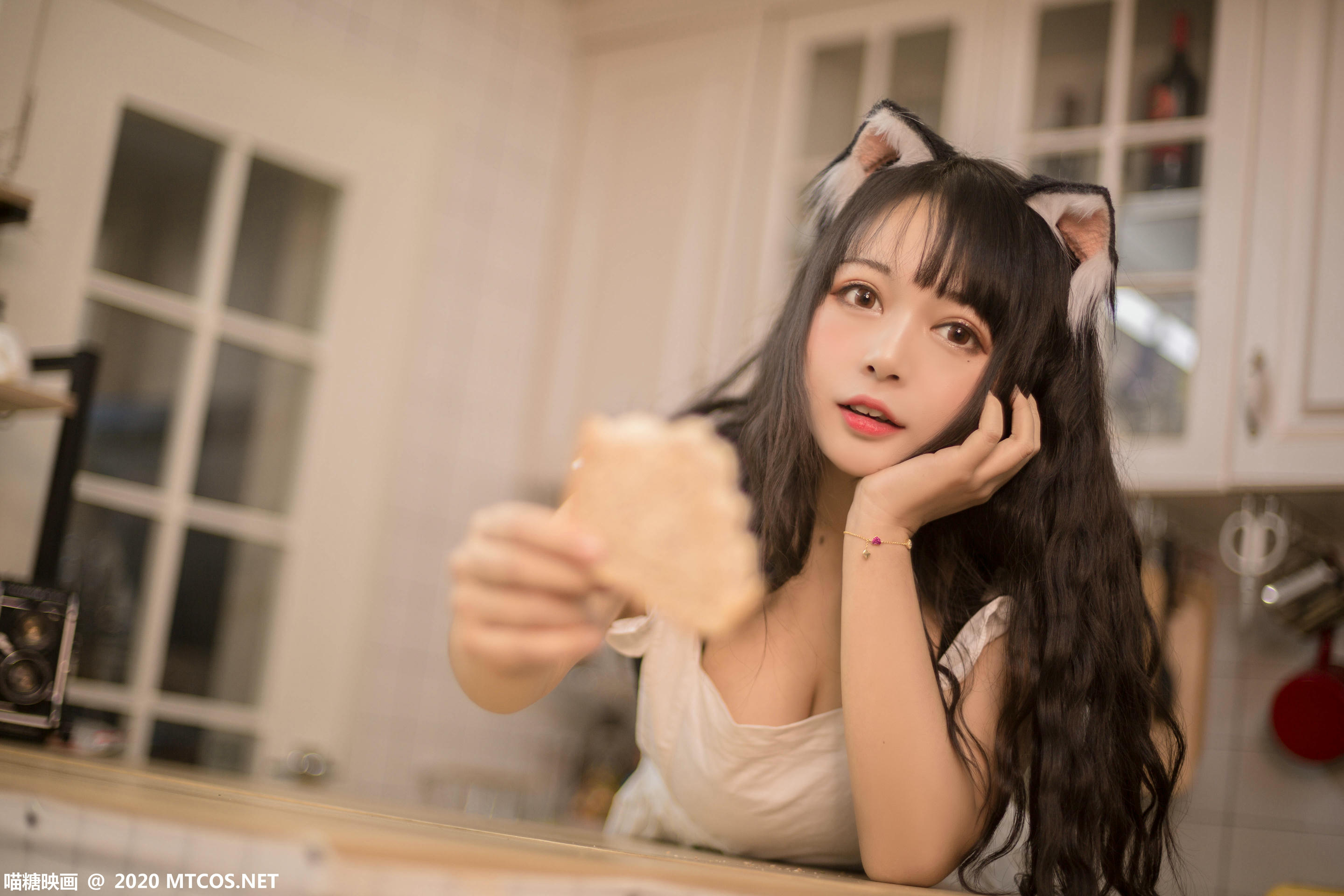 [喵糖映画] VOL.296 厨房猫娘[20P／158MB]_第1集