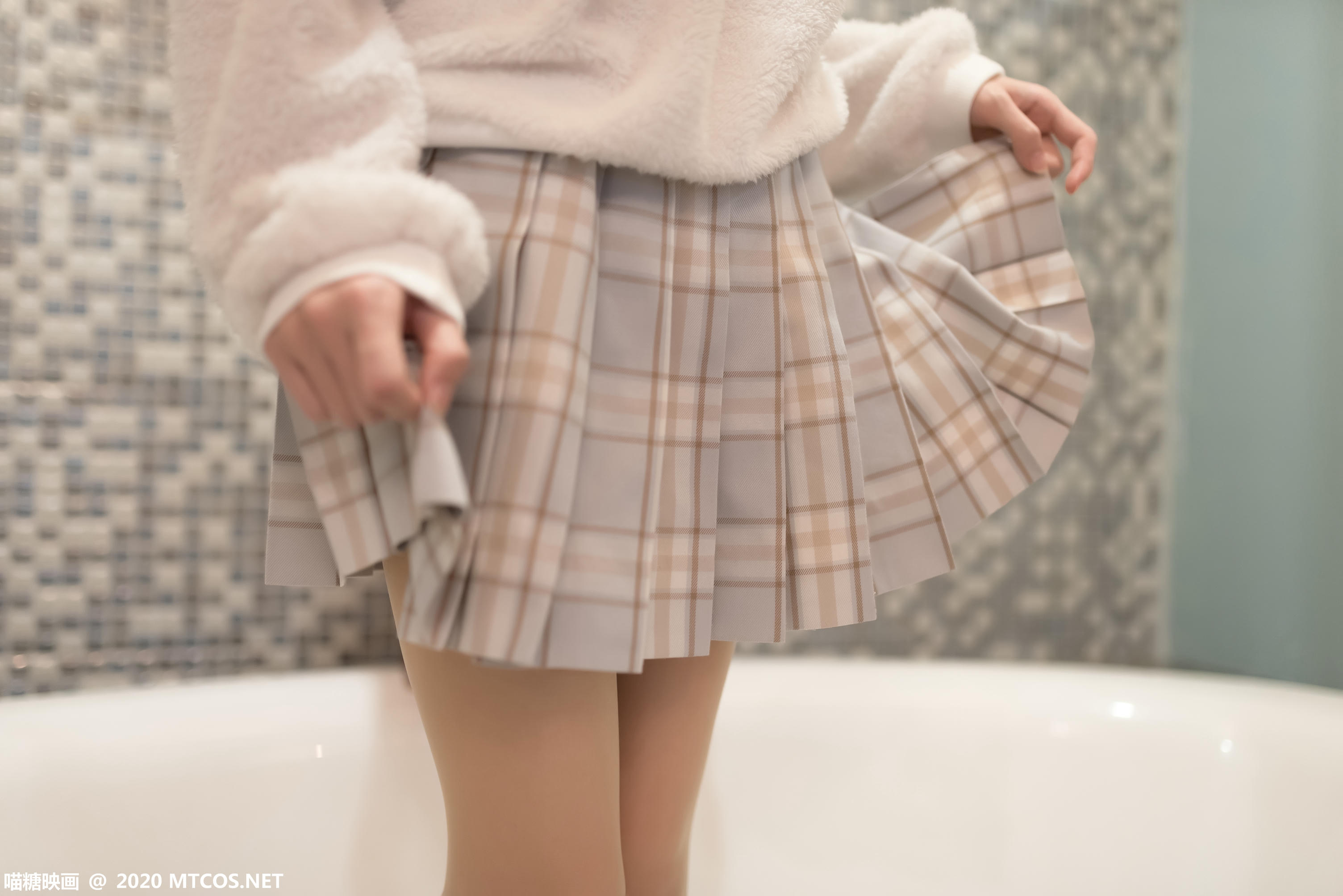 [喵糖映画] VOL.300 秋季毛衣[49P／475MB]_第1集