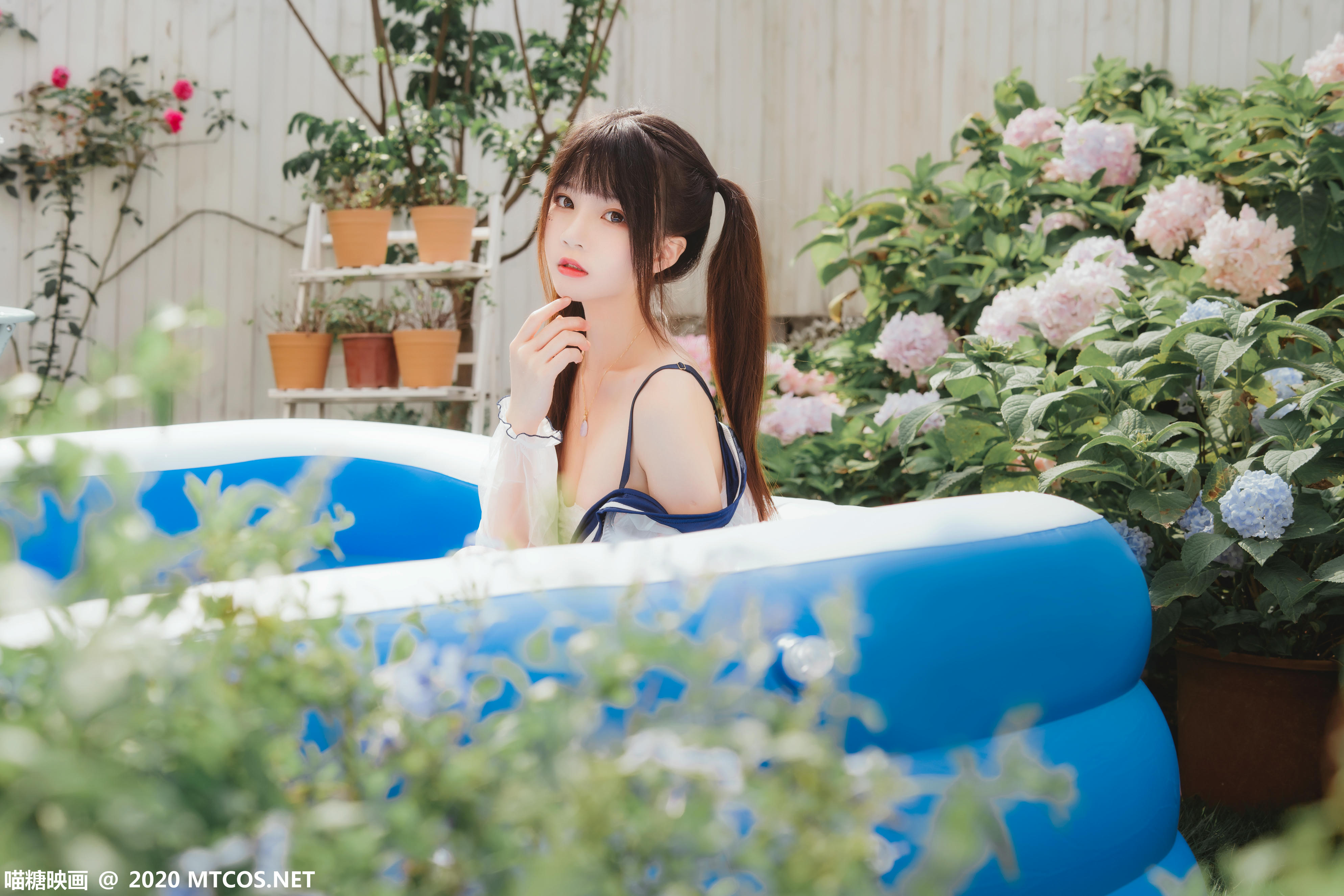 [喵糖映画] VOL.303 蓝色夏日[20P／509MB]_第1集
